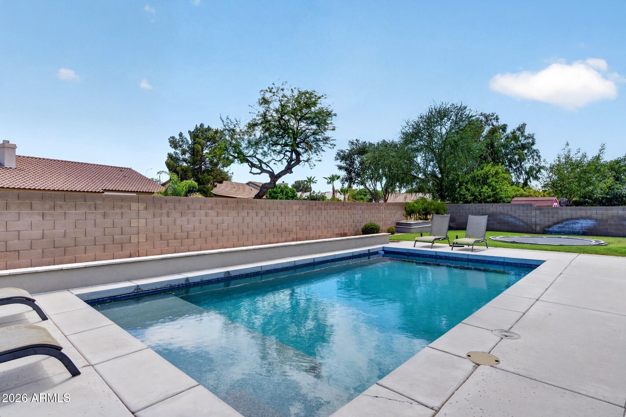 902 N OXFORD Lane, Chandler, AZ 85225