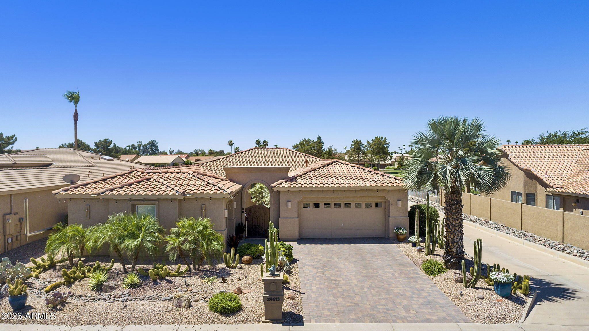 24613 S LAKEWAY Circle SE, Sun Lakes, AZ 85248