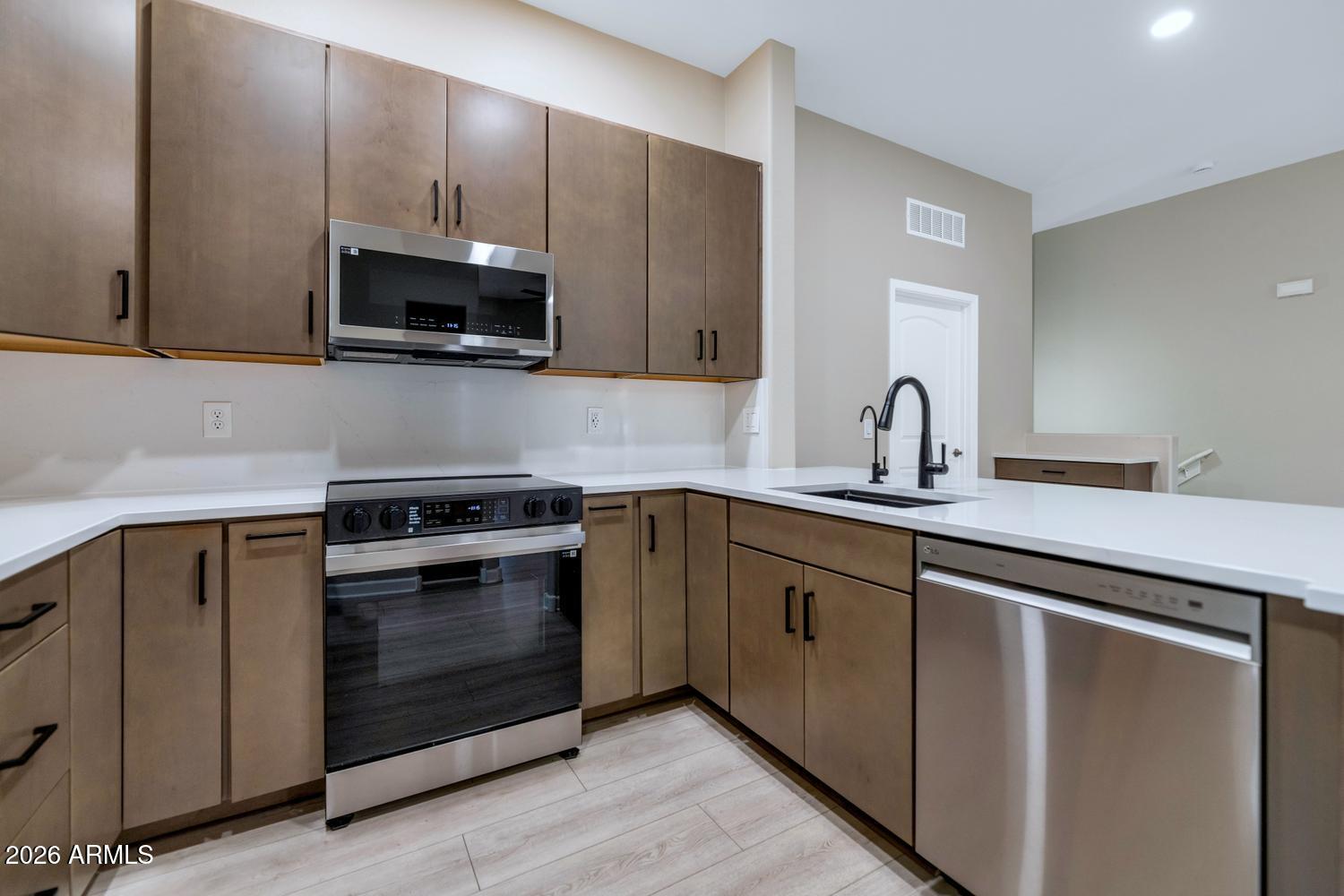 2150 W ALAMEDA Road 2245, Phoenix, AZ 85085