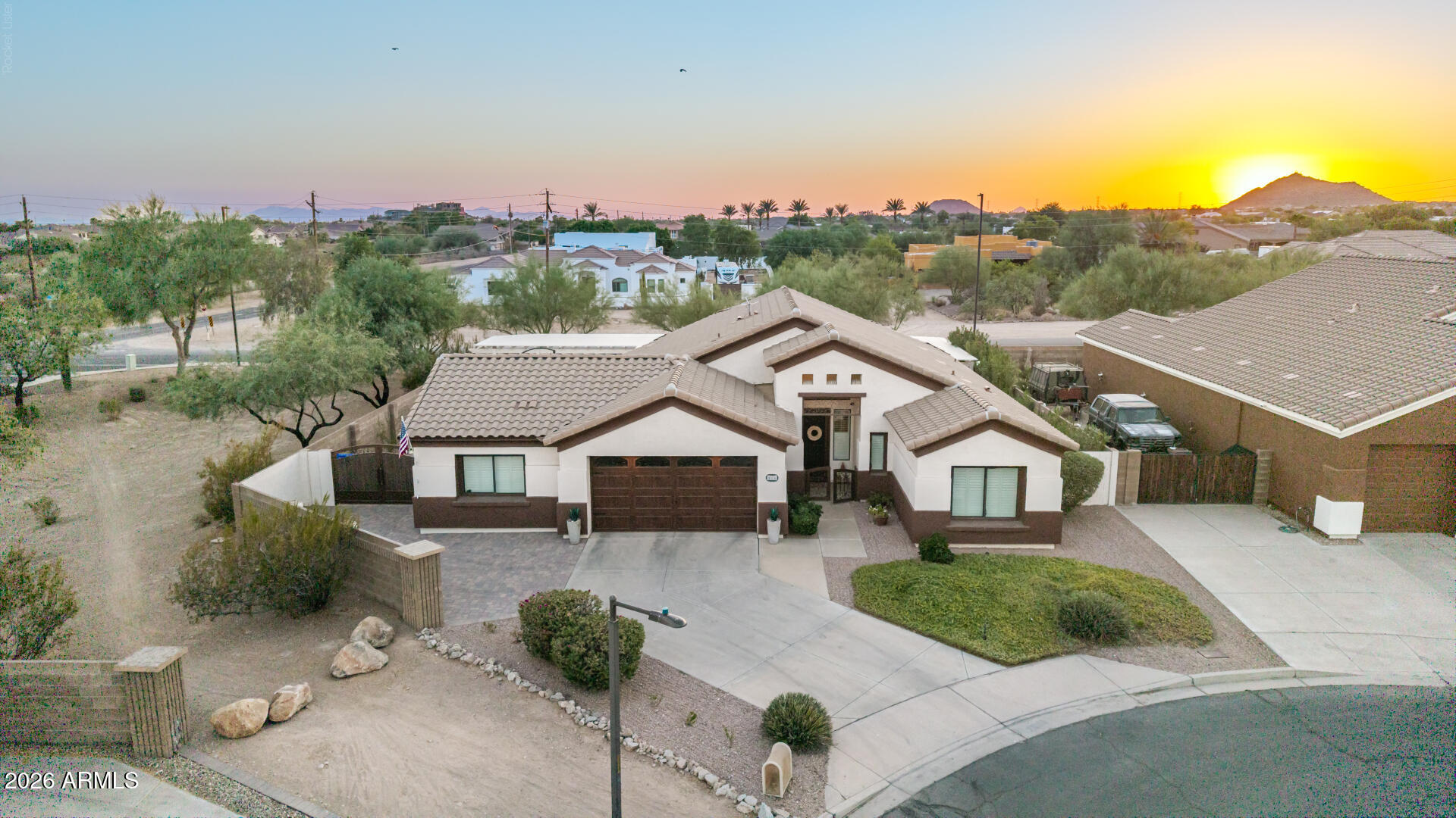 816 N EMERY, Mesa, AZ 85207
