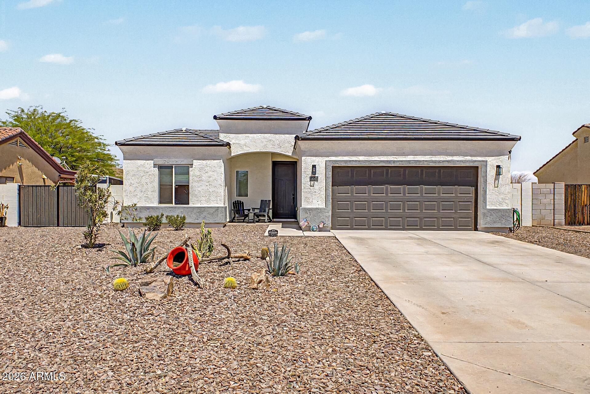 15901 S SAXON Road, Arizona City, AZ 85123