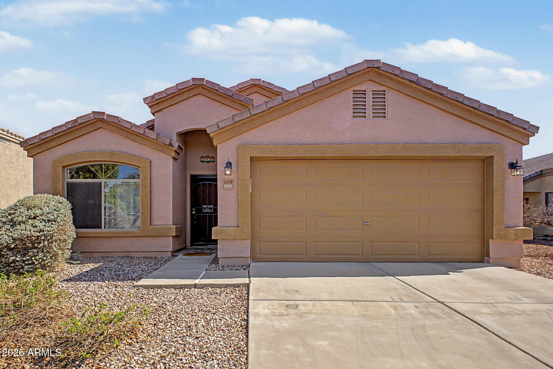 2409 W ALLENS PEAK Drive, San Tan Valley, AZ 85144