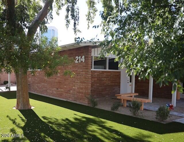 214 E MONTEREY Way, Phoenix, AZ 85012
