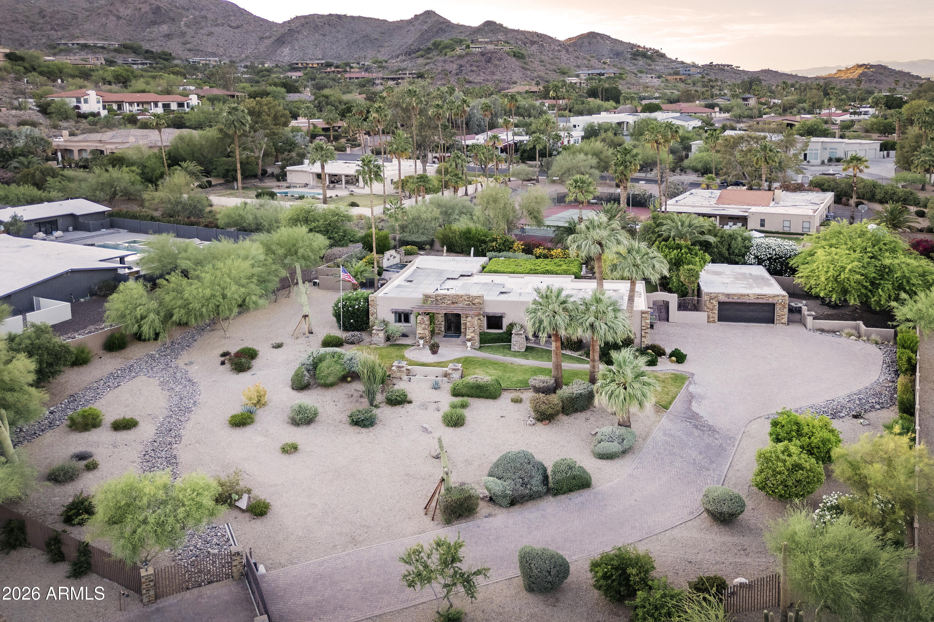 4836 E MOONLIGHT Way 4, Paradise Valley, AZ 85253