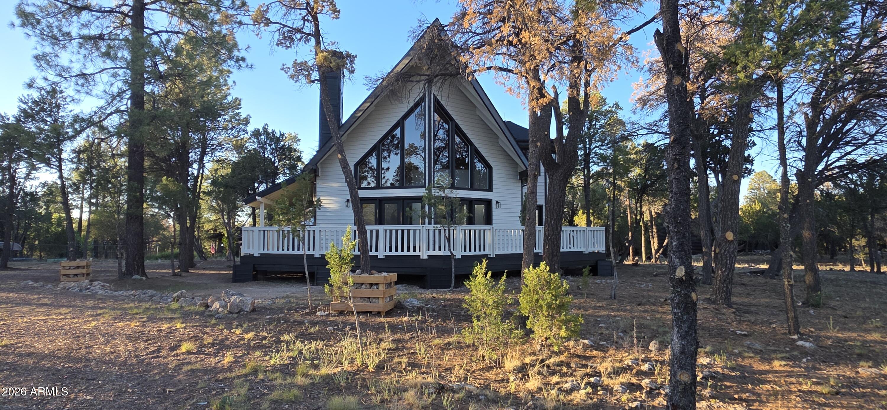 2870 CEDAR Ridge, Overgaard, AZ 85933