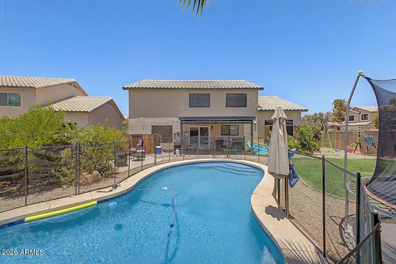 2115 E CIELO GRANDE Avenue, Phoenix, AZ 85024