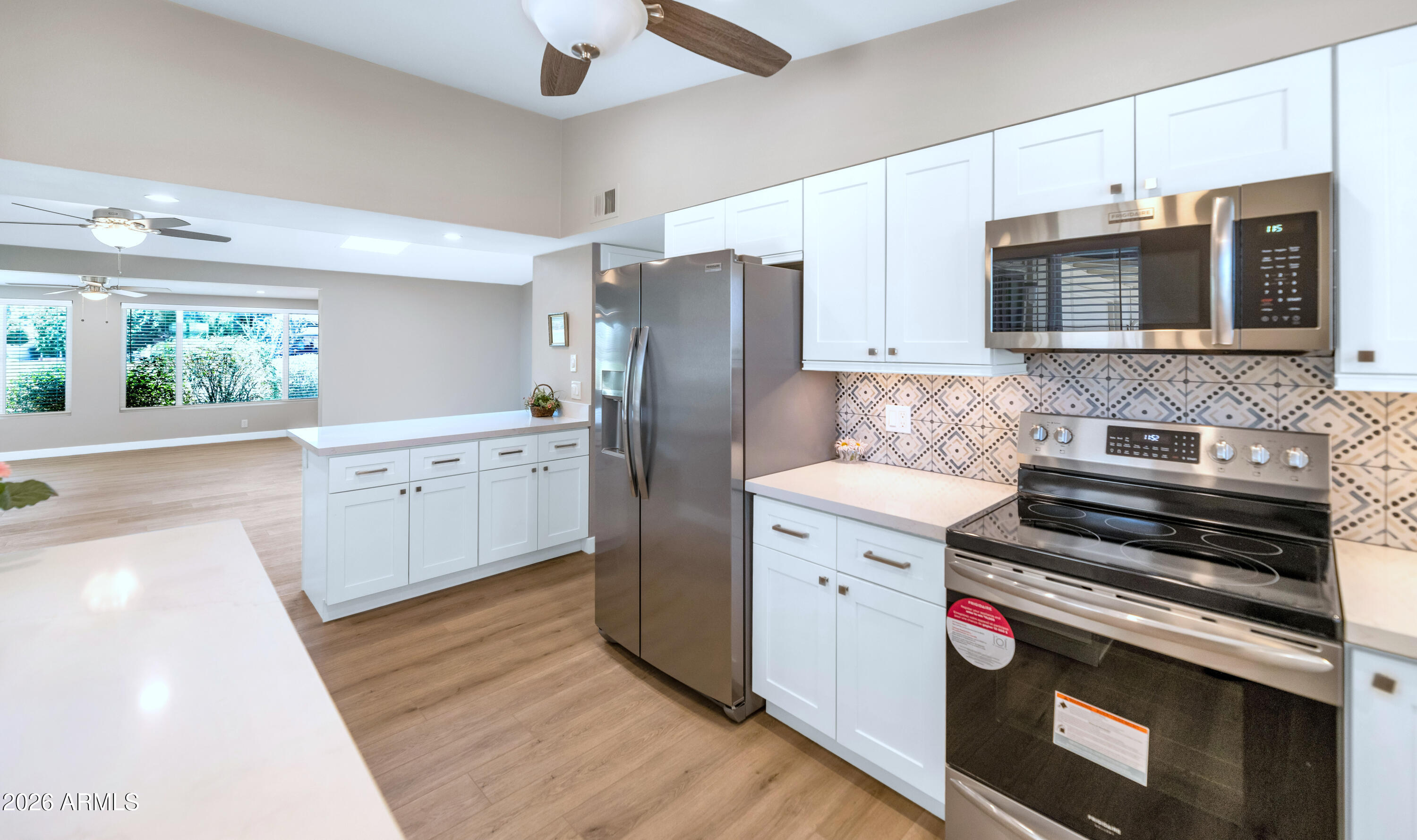10433 W OAKMONT Drive, Sun City, AZ 85351