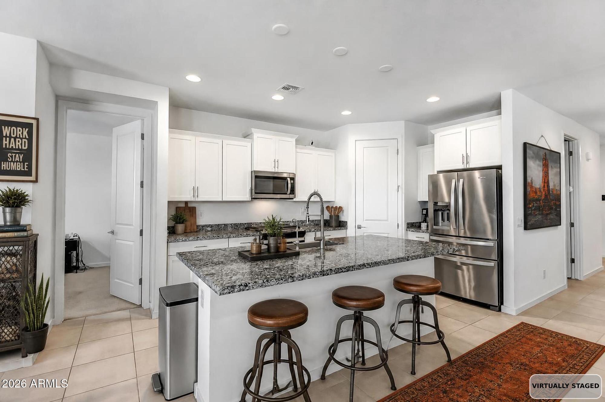 6732 W PEDRO Lane, Laveen, AZ 85339