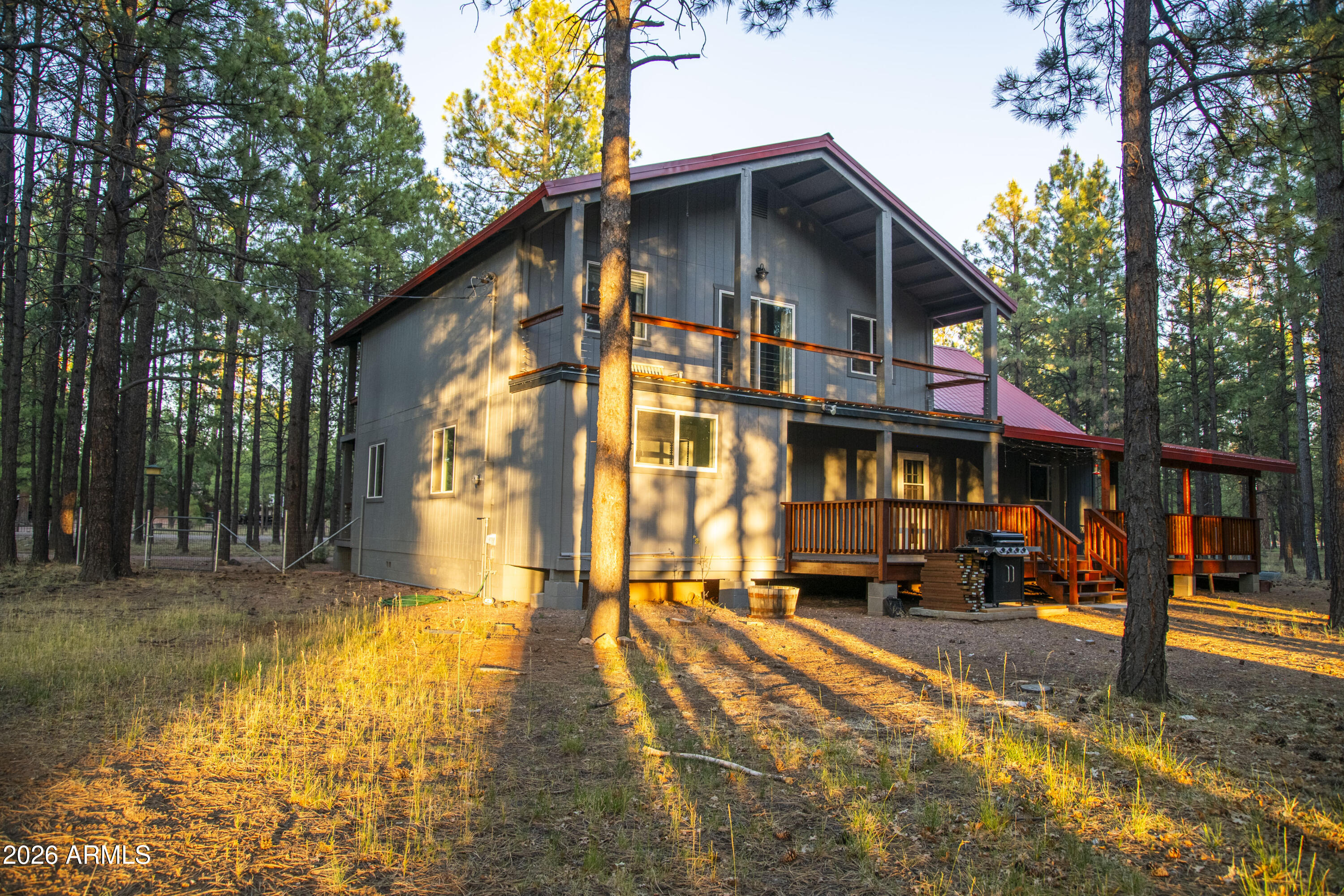 1338 LUMBER MILL Drive, Happy Jack, AZ 86024