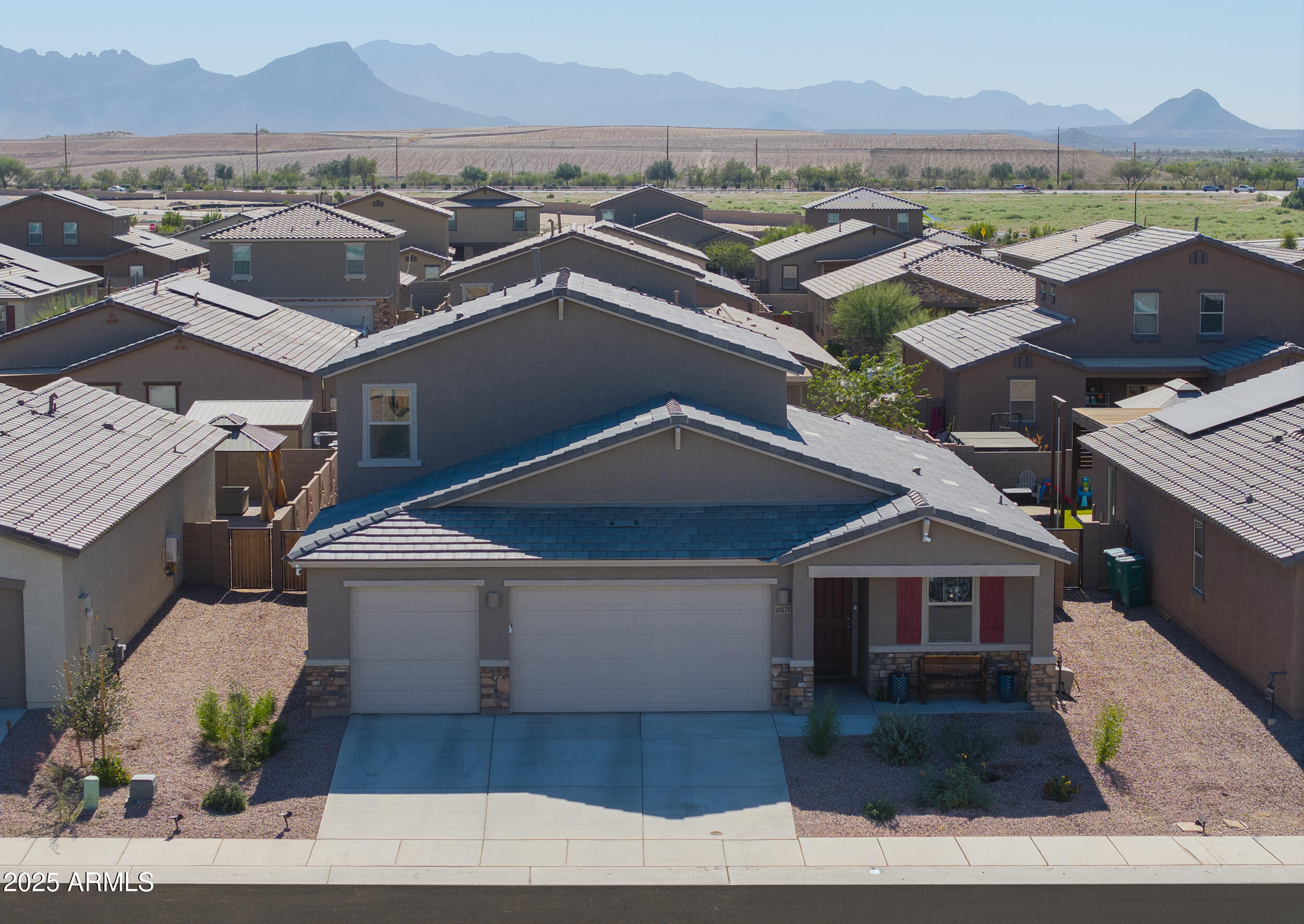 10575 W KERRIGAN Lane, Marana, AZ 85653