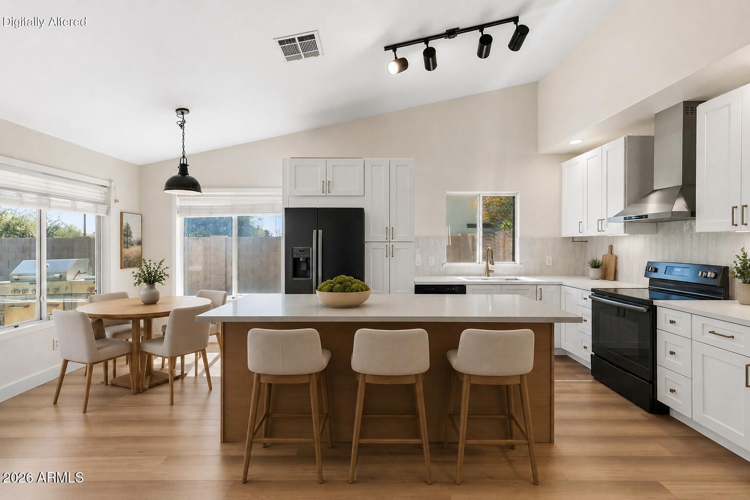 3761 E THORNTON Avenue, Gilbert, AZ 85297