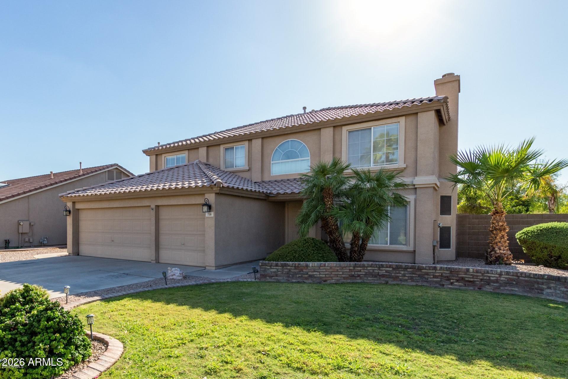 716 S CARDINAL Street, Gilbert, AZ 85296