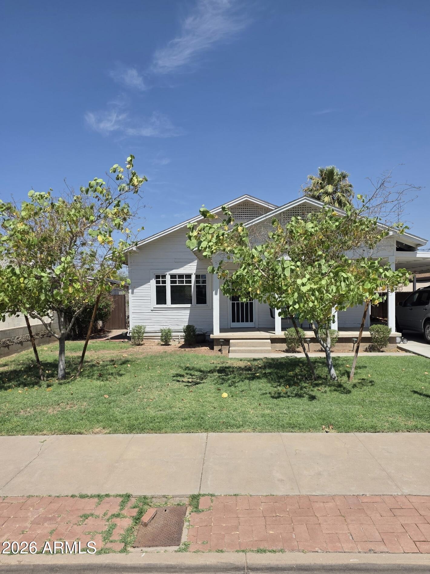 2029 N RICHLAND Street, Phoenix, AZ 85006