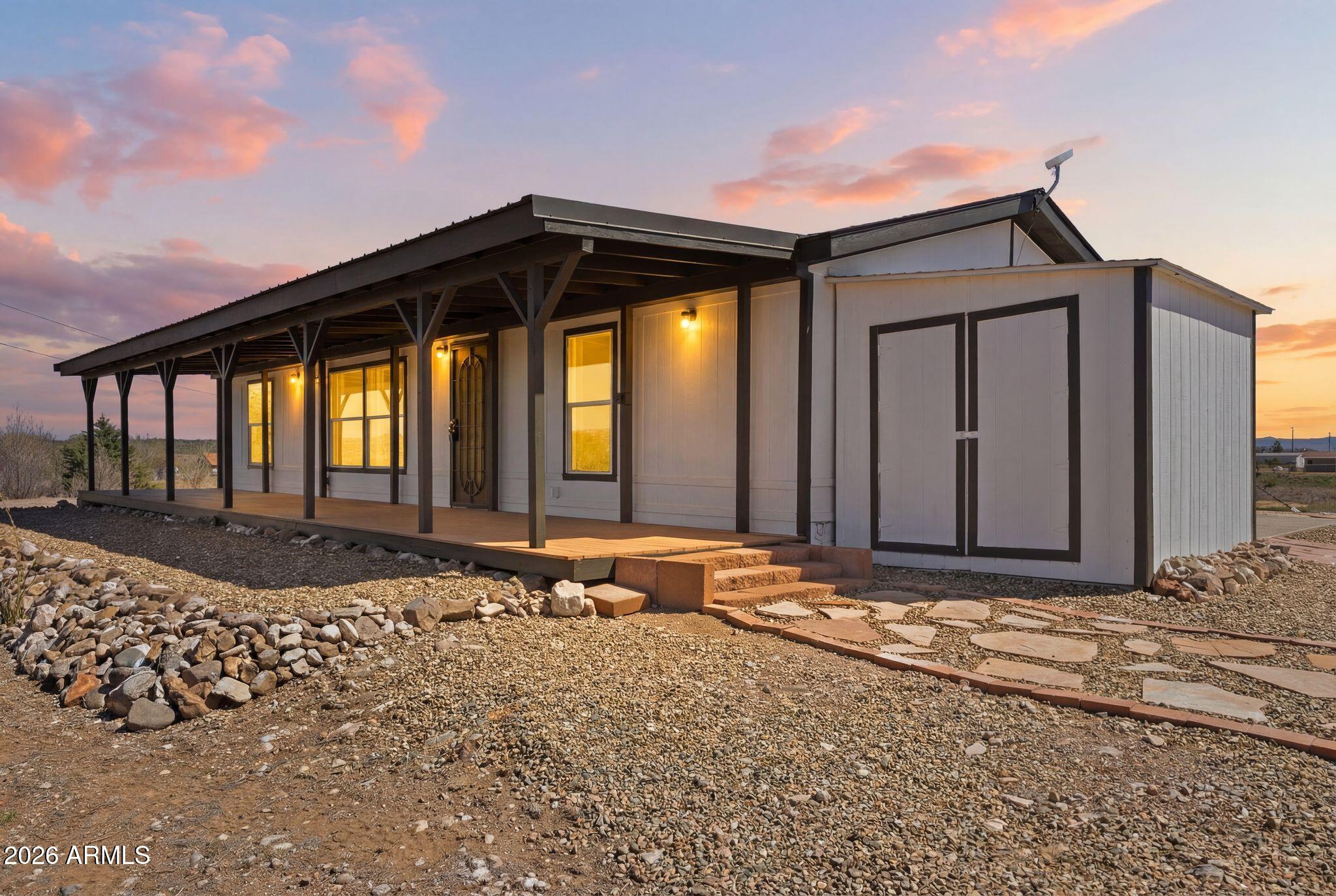 22340 N SUNNY Lane, Paulden, AZ 86334