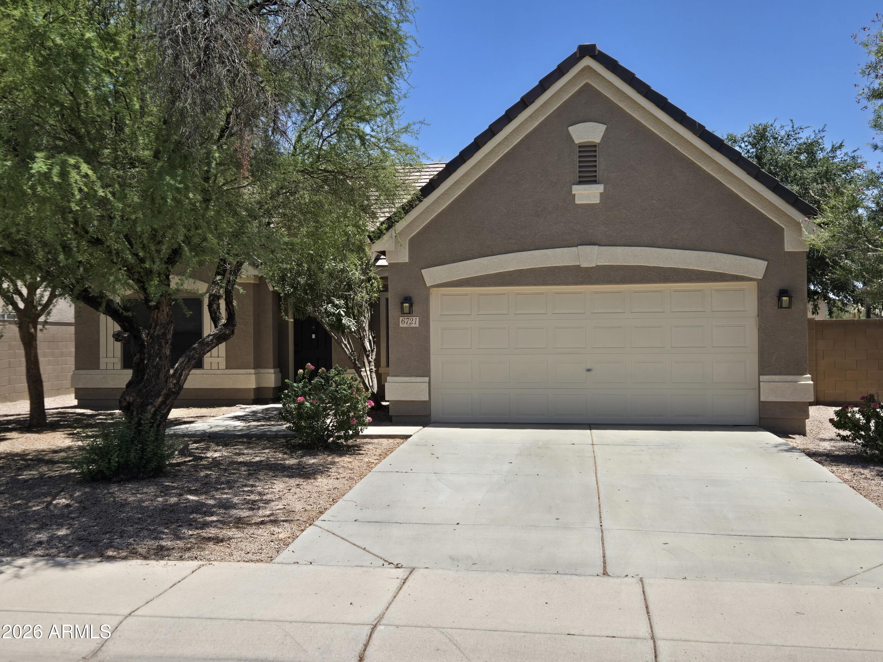 6721 S DANIELSON Way, Chandler, AZ 85249