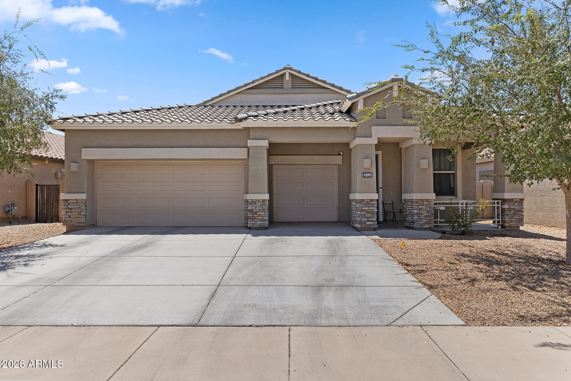 43993 W CAVEN Drive, Maricopa, AZ 85138