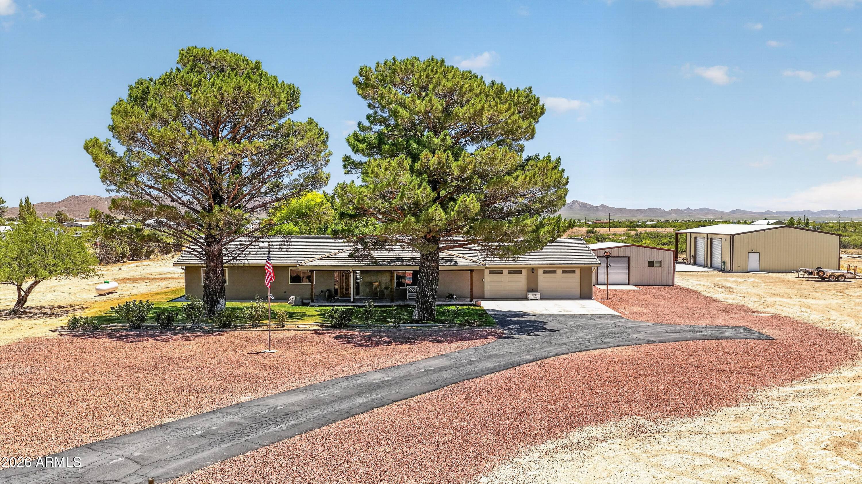 194 S TAYLOR Road, Willcox, AZ 85643