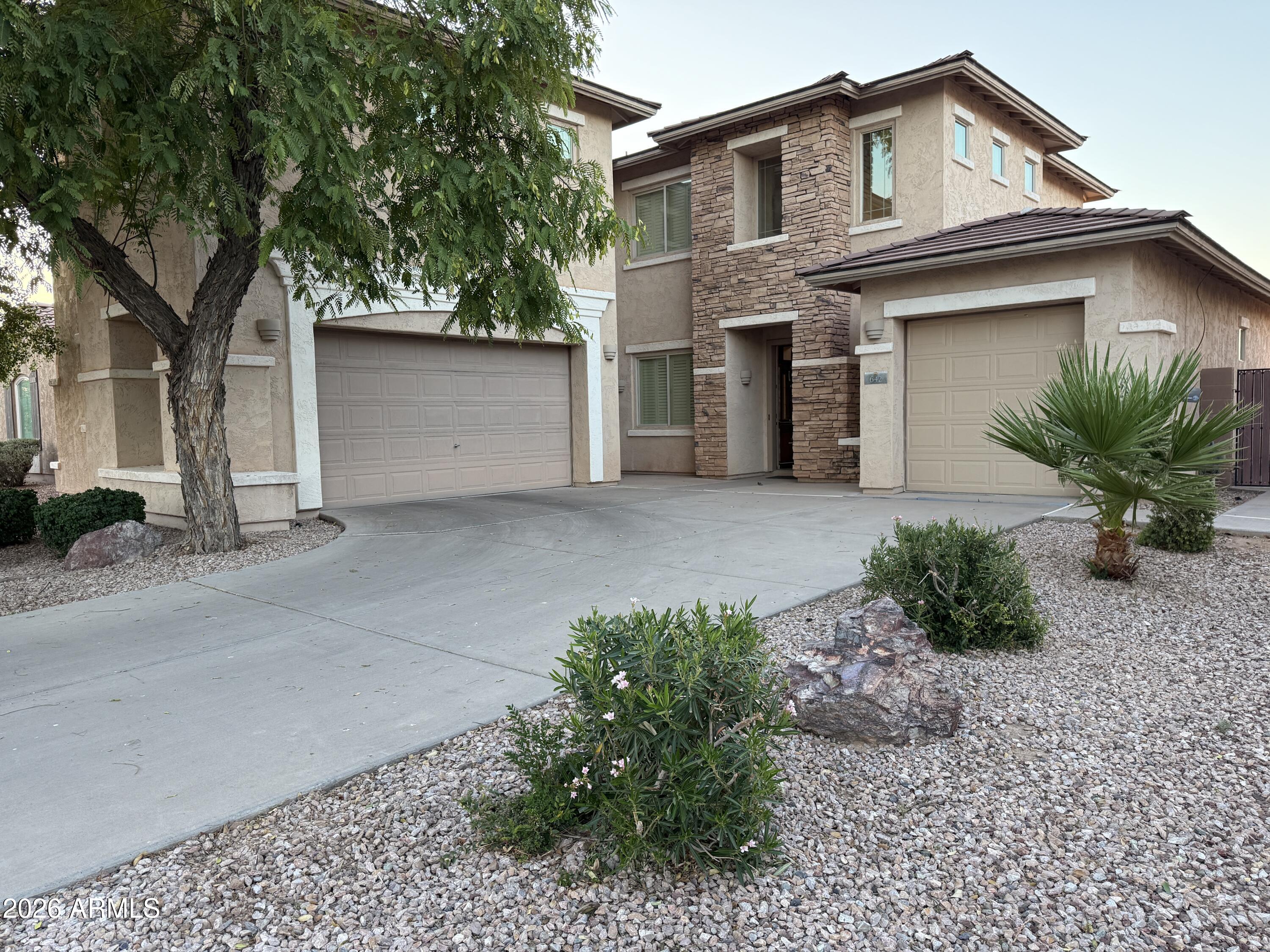 642 E TORREY PINES Place, Chandler, AZ 85249