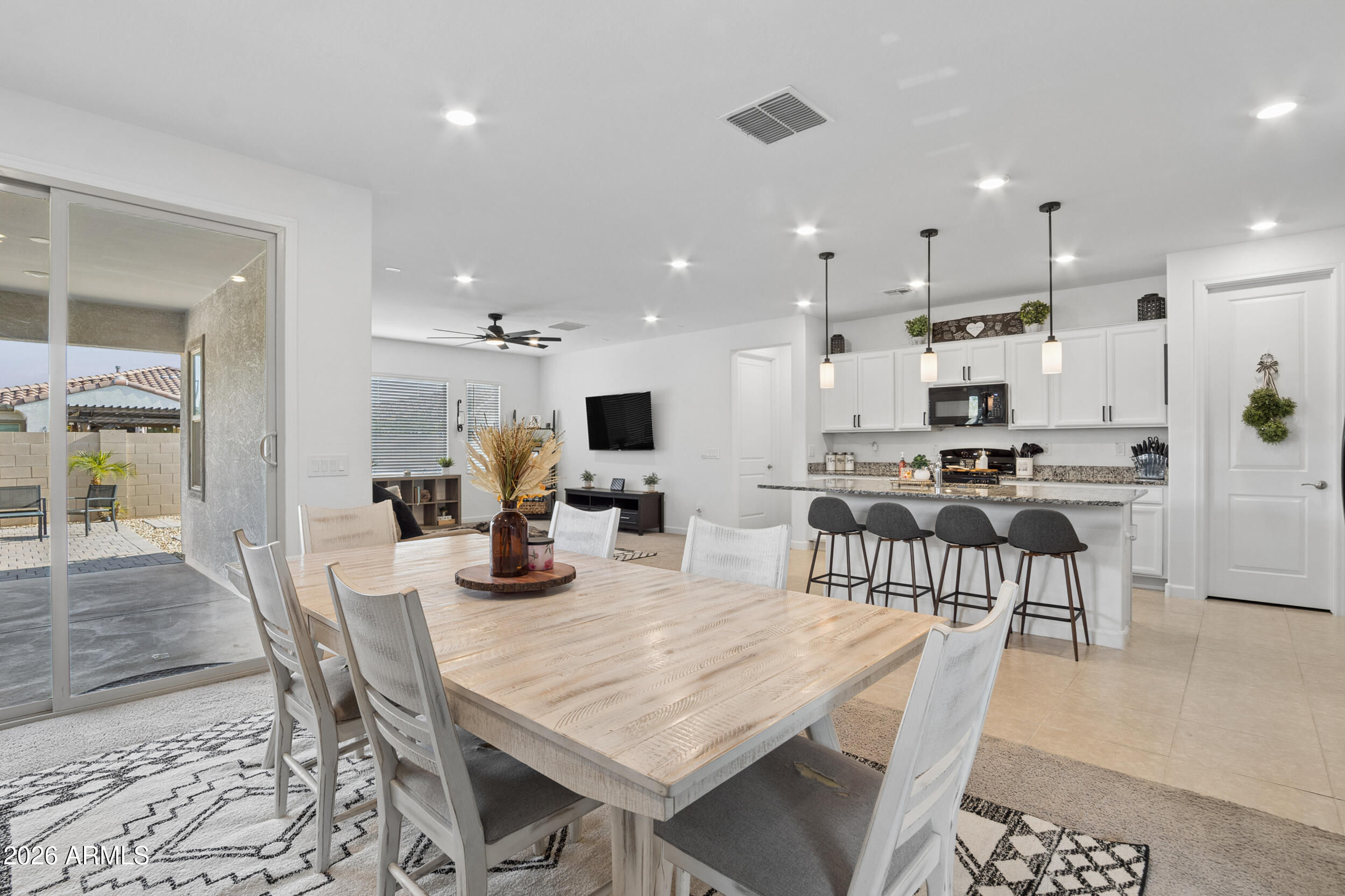 9947 E THORNBUSH Avenue, Mesa, AZ 85212