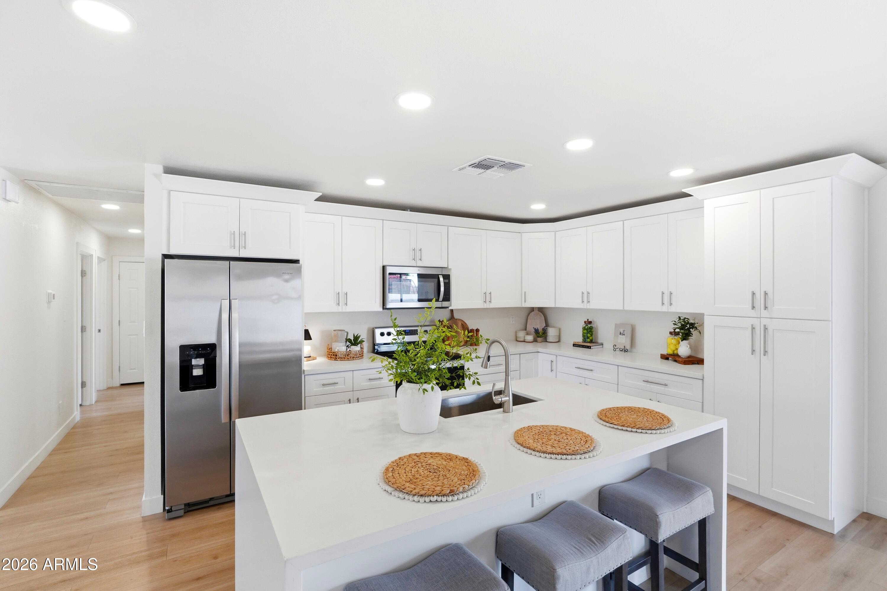 1647 E PALMCROFT Drive, Tempe, AZ 85282