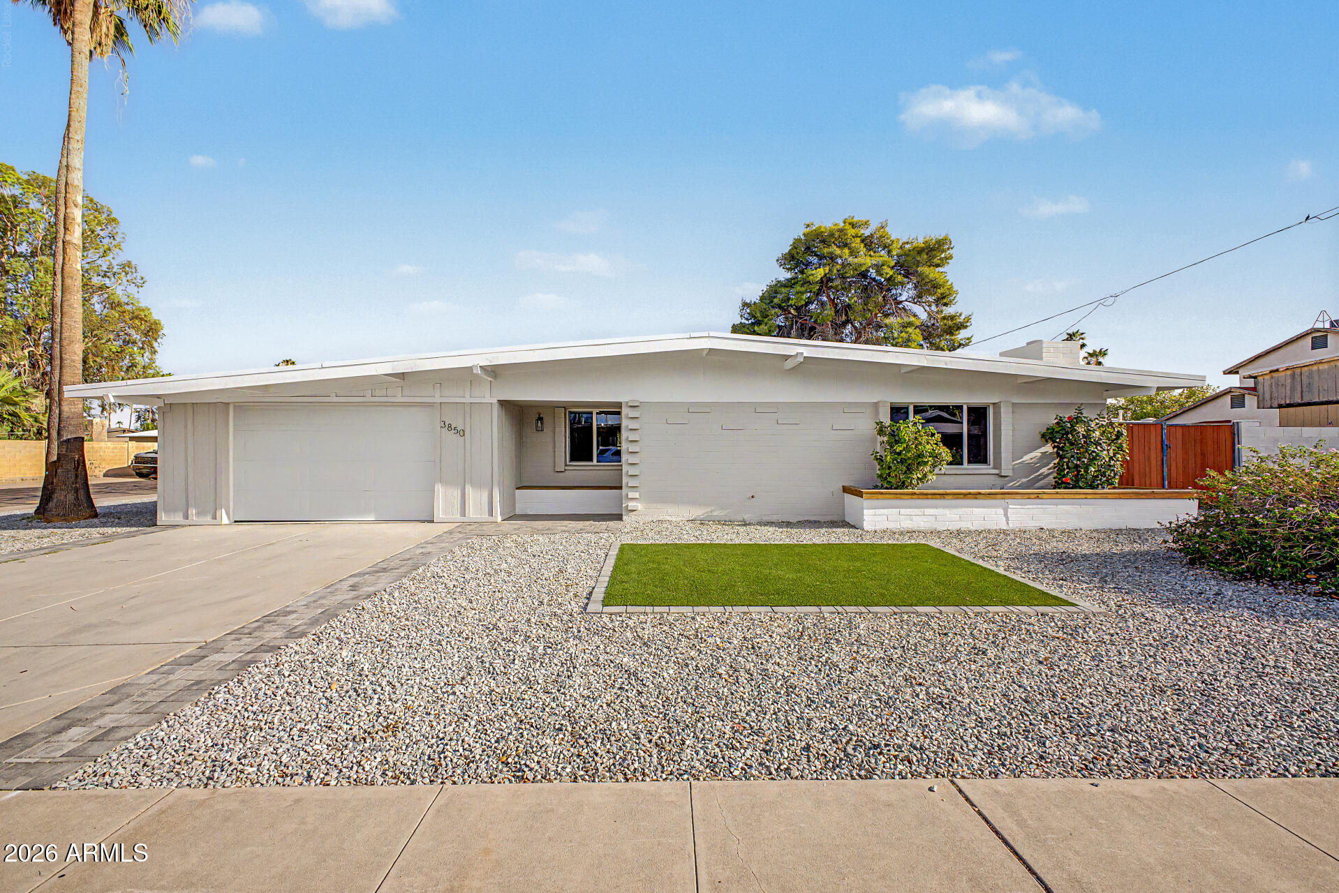 3850 E POINSETTIA Drive, Phoenix, AZ 85028