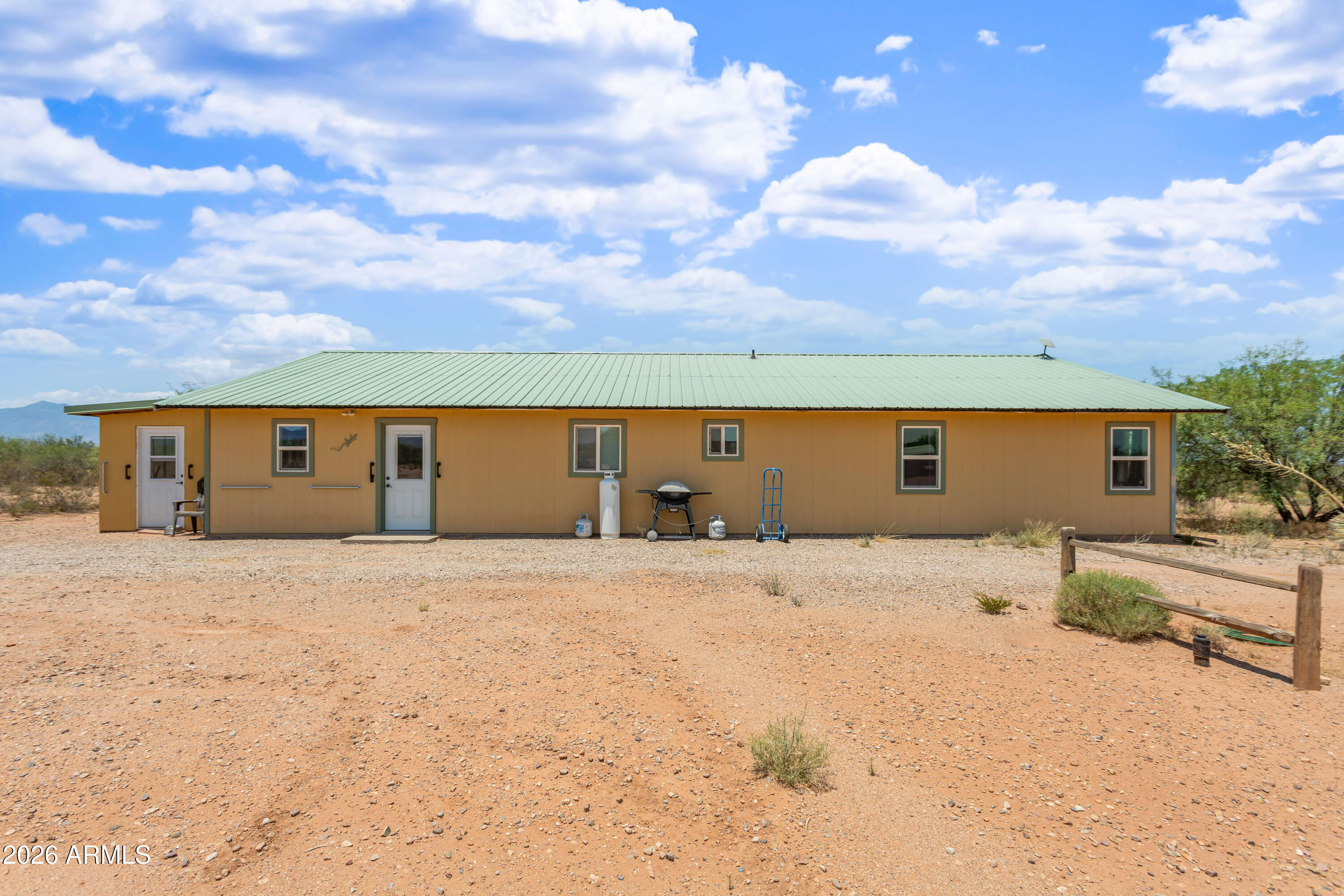 10605 E Greenough Trail, Sierra Vista, AZ 85635