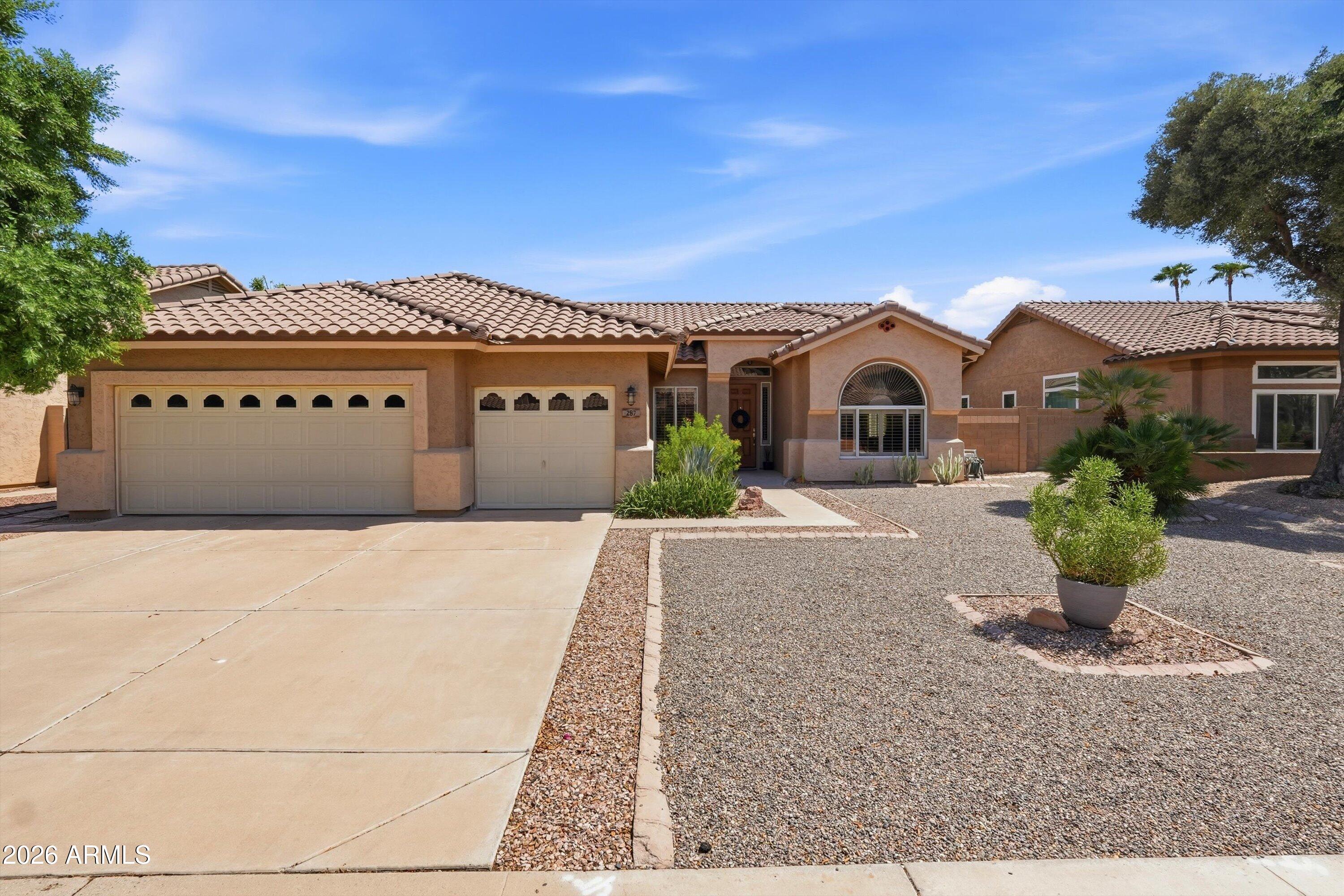 287 W OXFORD Lane, Gilbert, AZ 85233