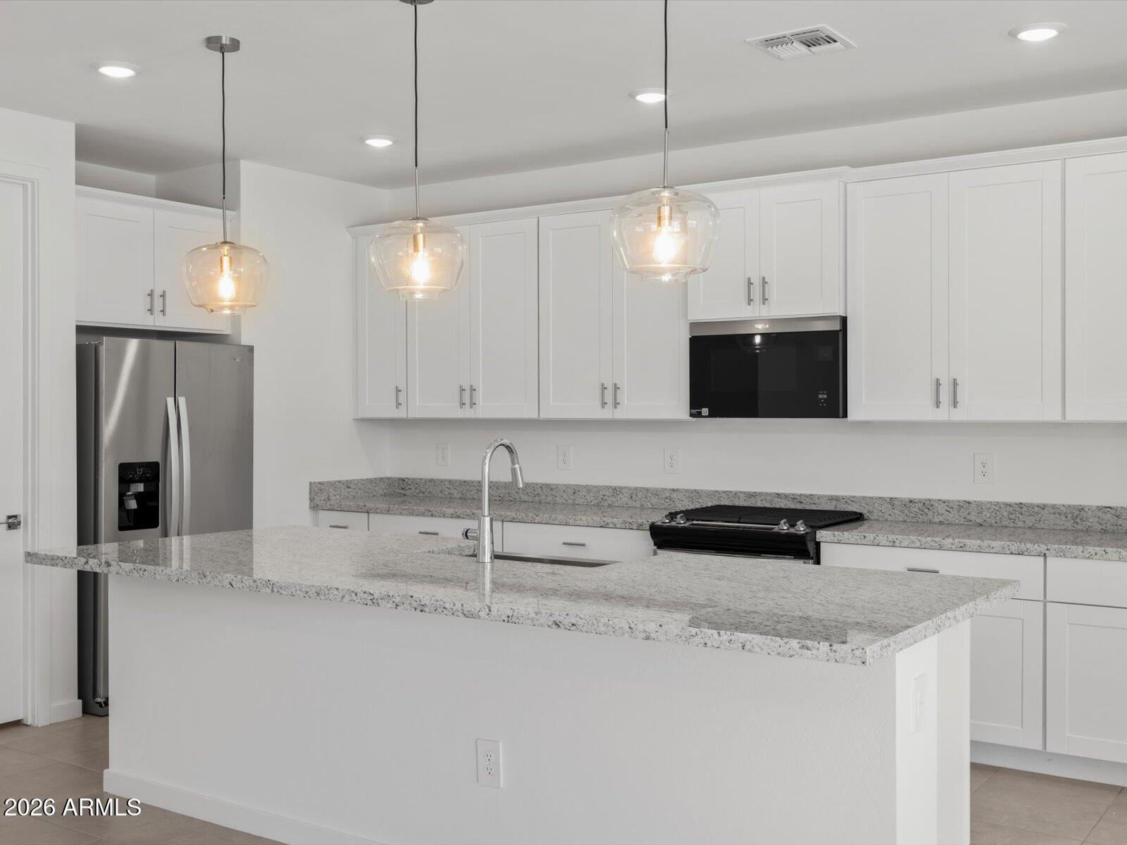 17746 W ILLINI Street, Goodyear, AZ 85338