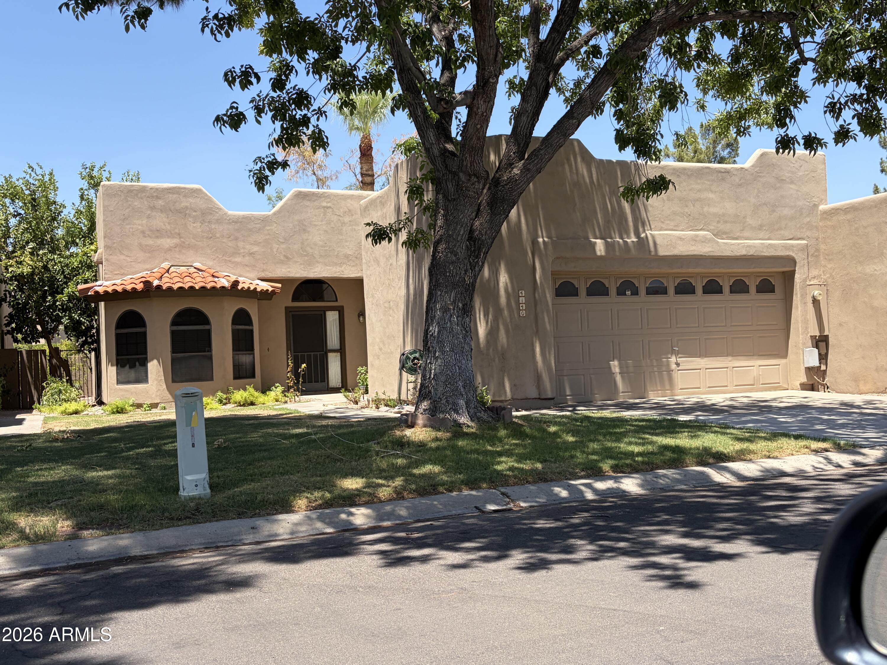 4140 E Altadena Avenue, Phoenix, AZ 85028