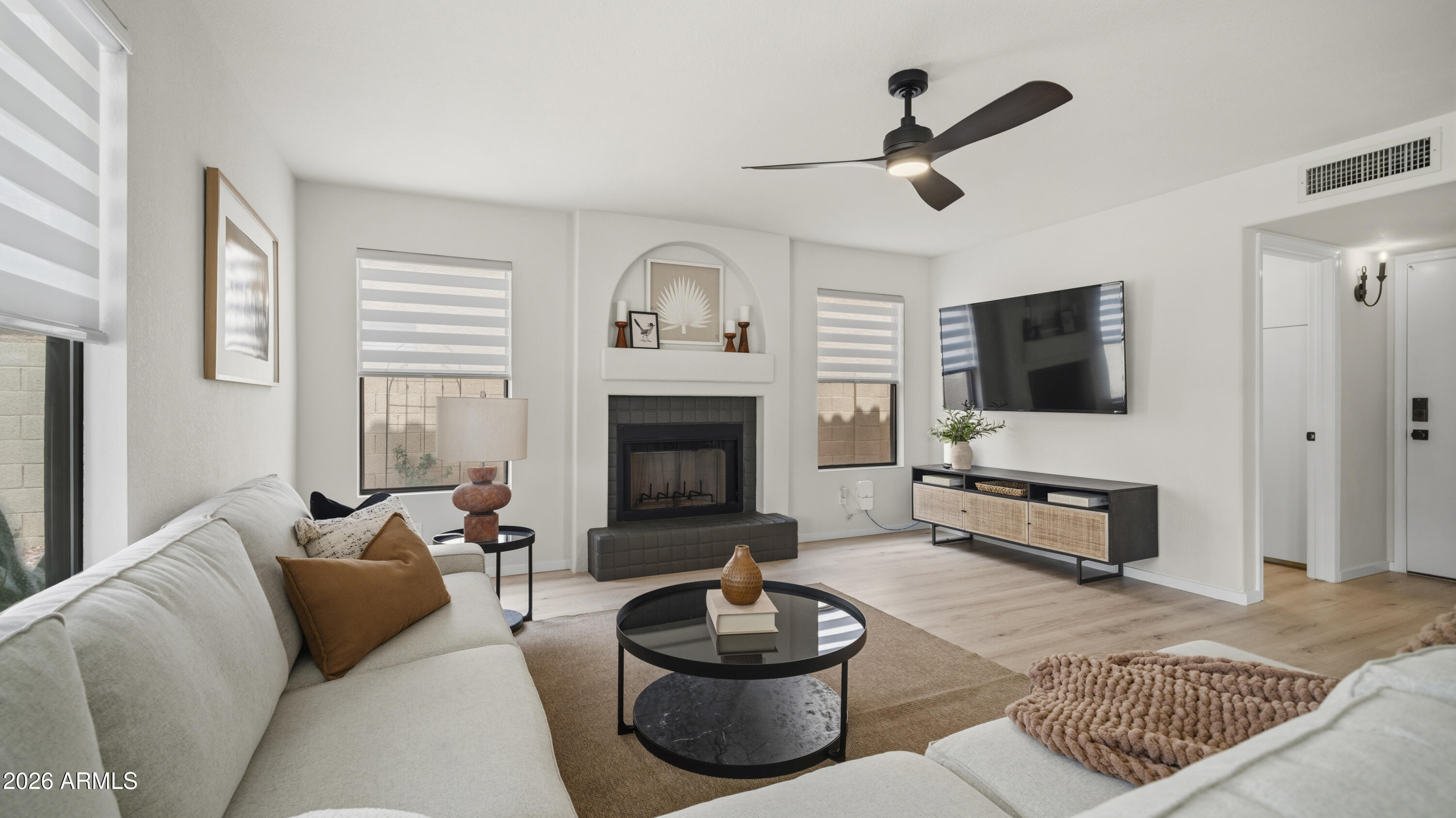 2553 E INDIGO BRUSH Road, Phoenix, AZ 85048