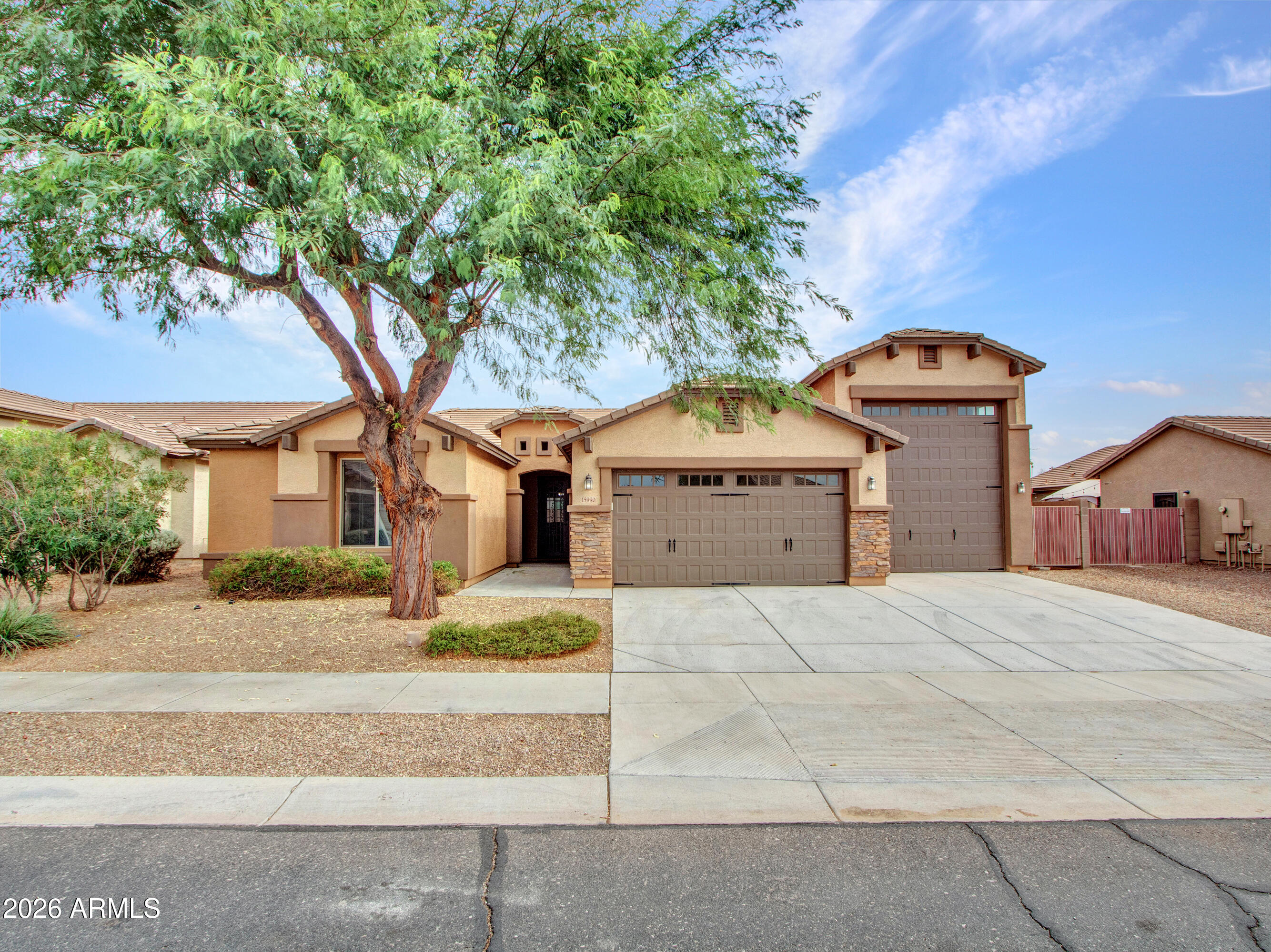 15990 W JENAN Drive, Surprise, AZ 85379