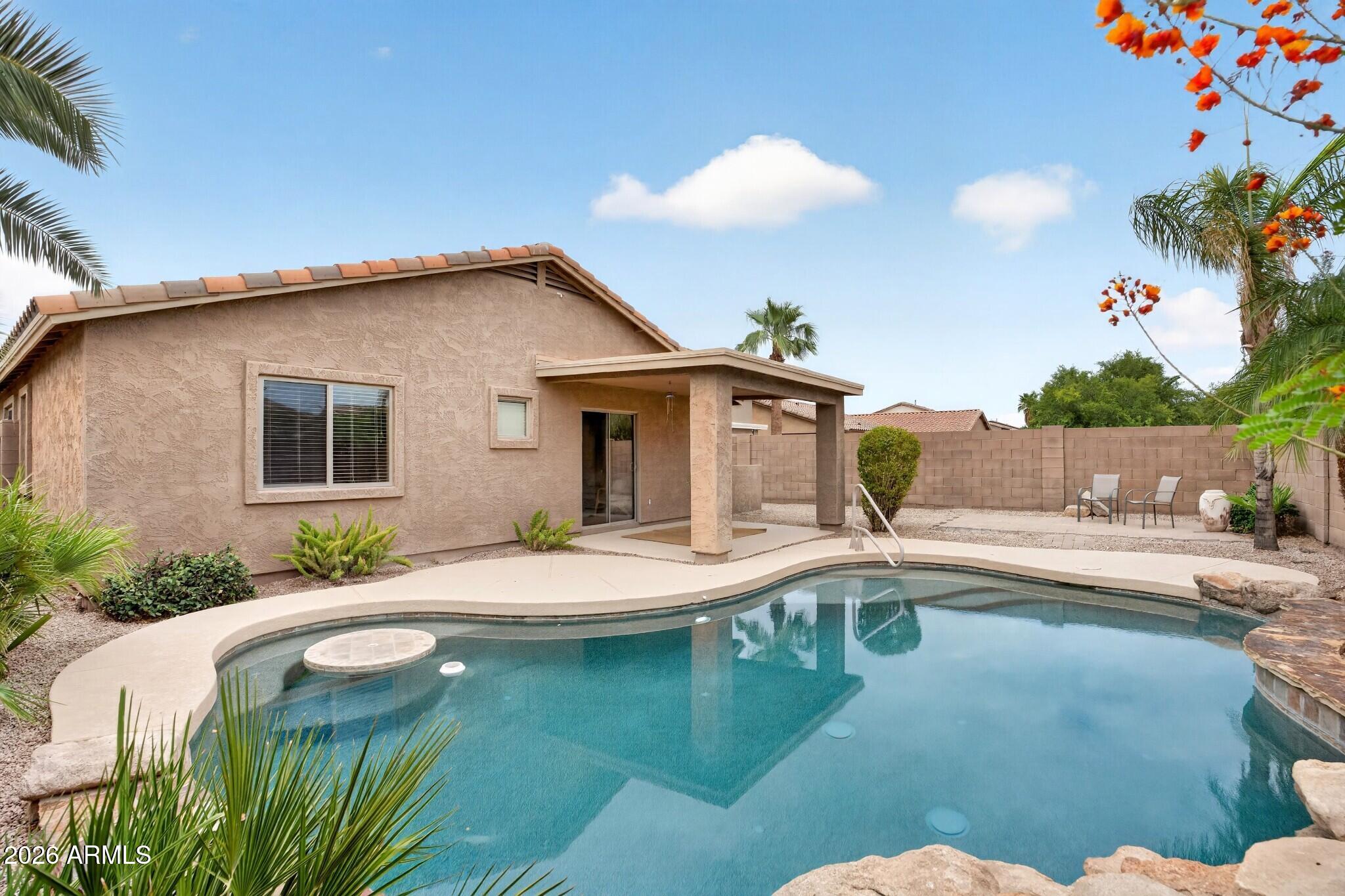 2766 W MIRA Drive, San Tan Valley, AZ 85144