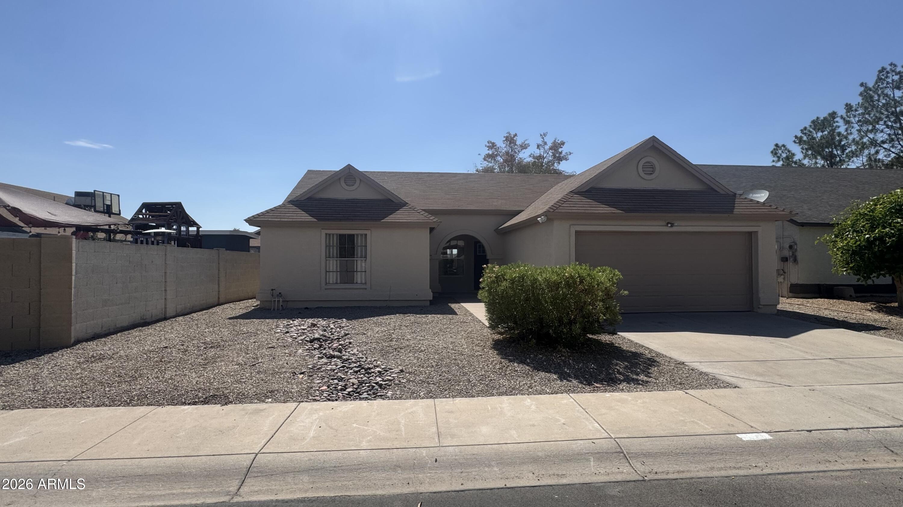 5028 N 102ND Avenue, Glendale, AZ 85307