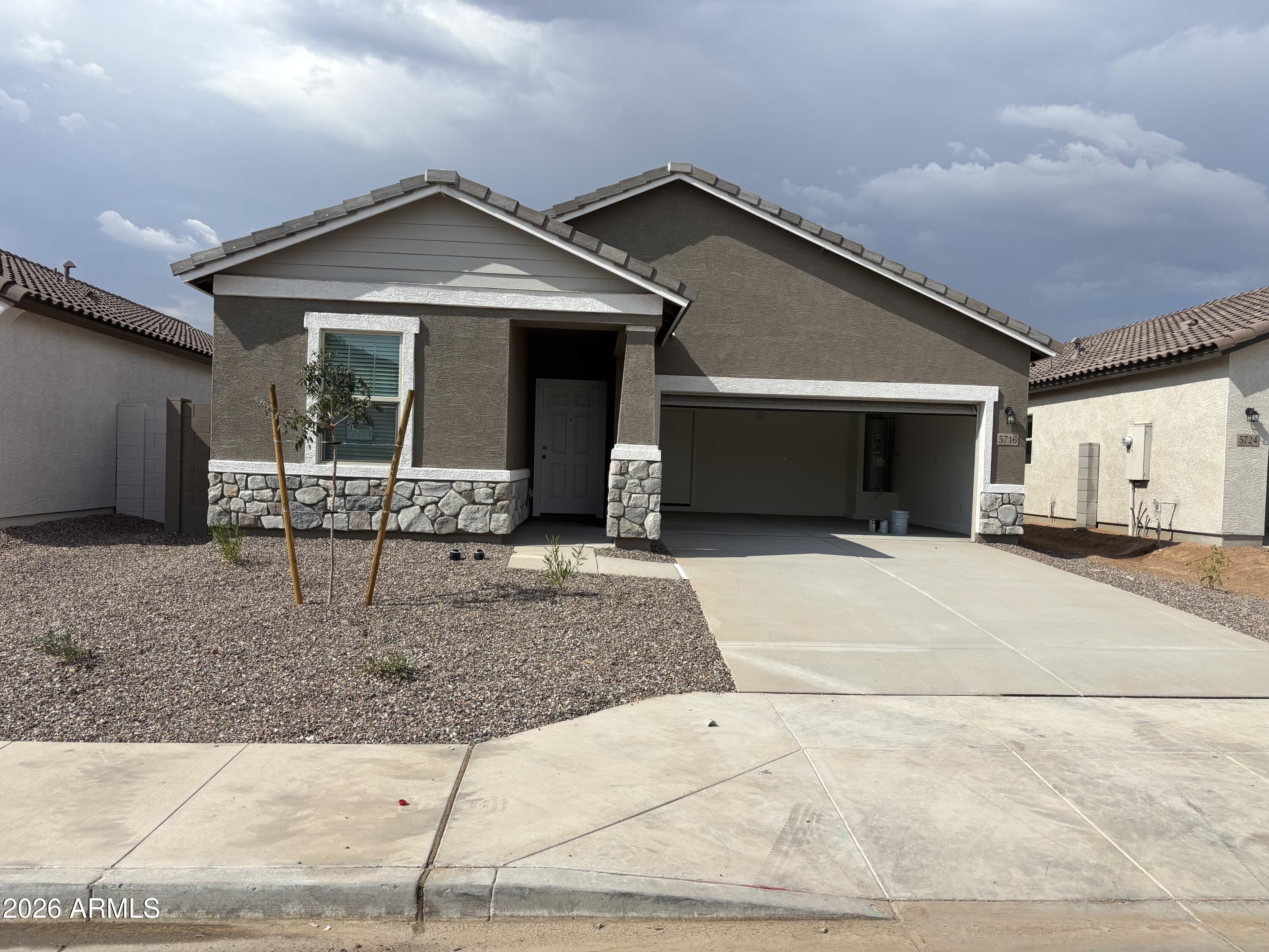 5716 E HORNBLENDE Way, San Tan Valley, AZ 85143