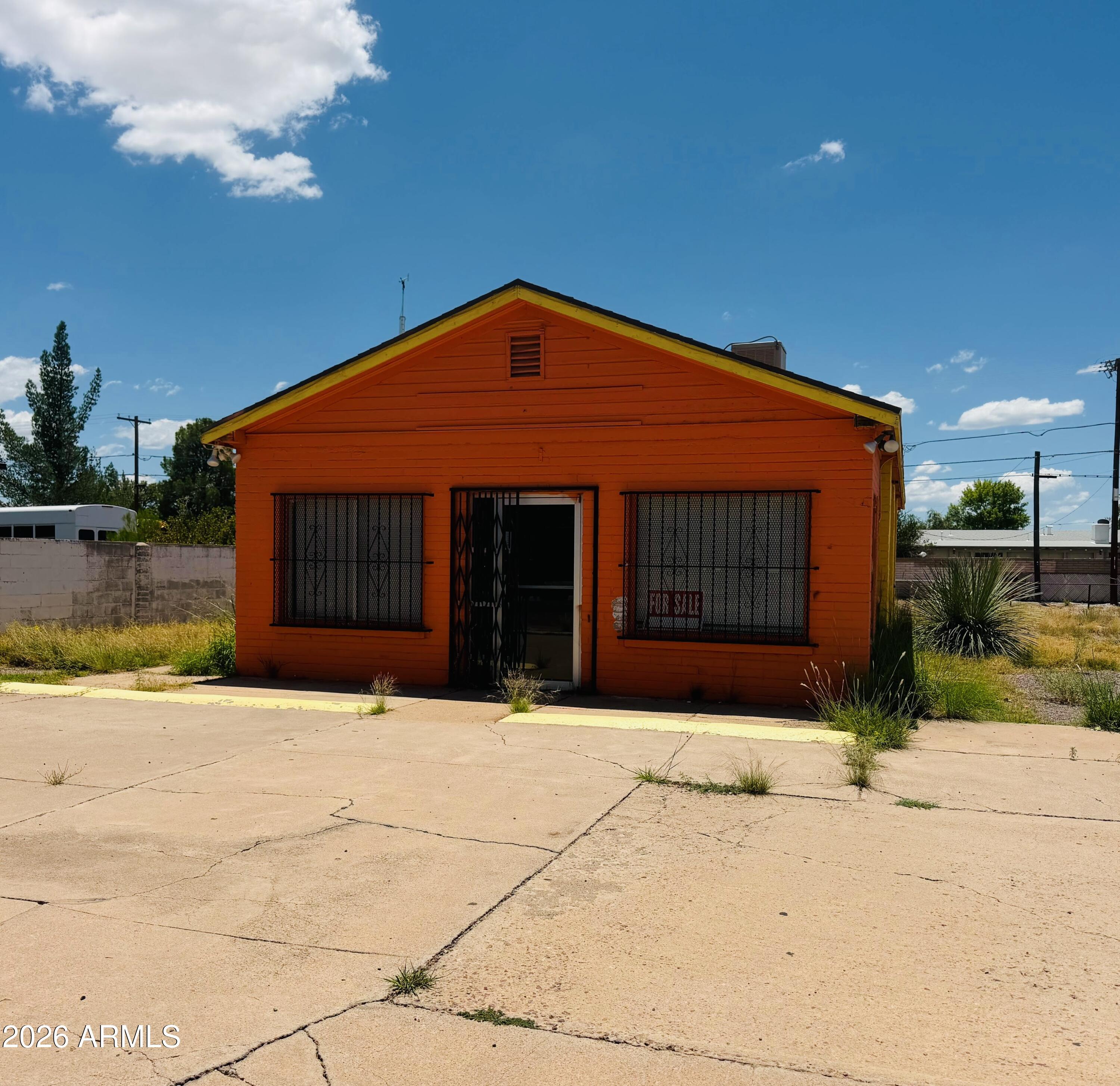1415 E 15TH Street, Douglas, AZ 85607