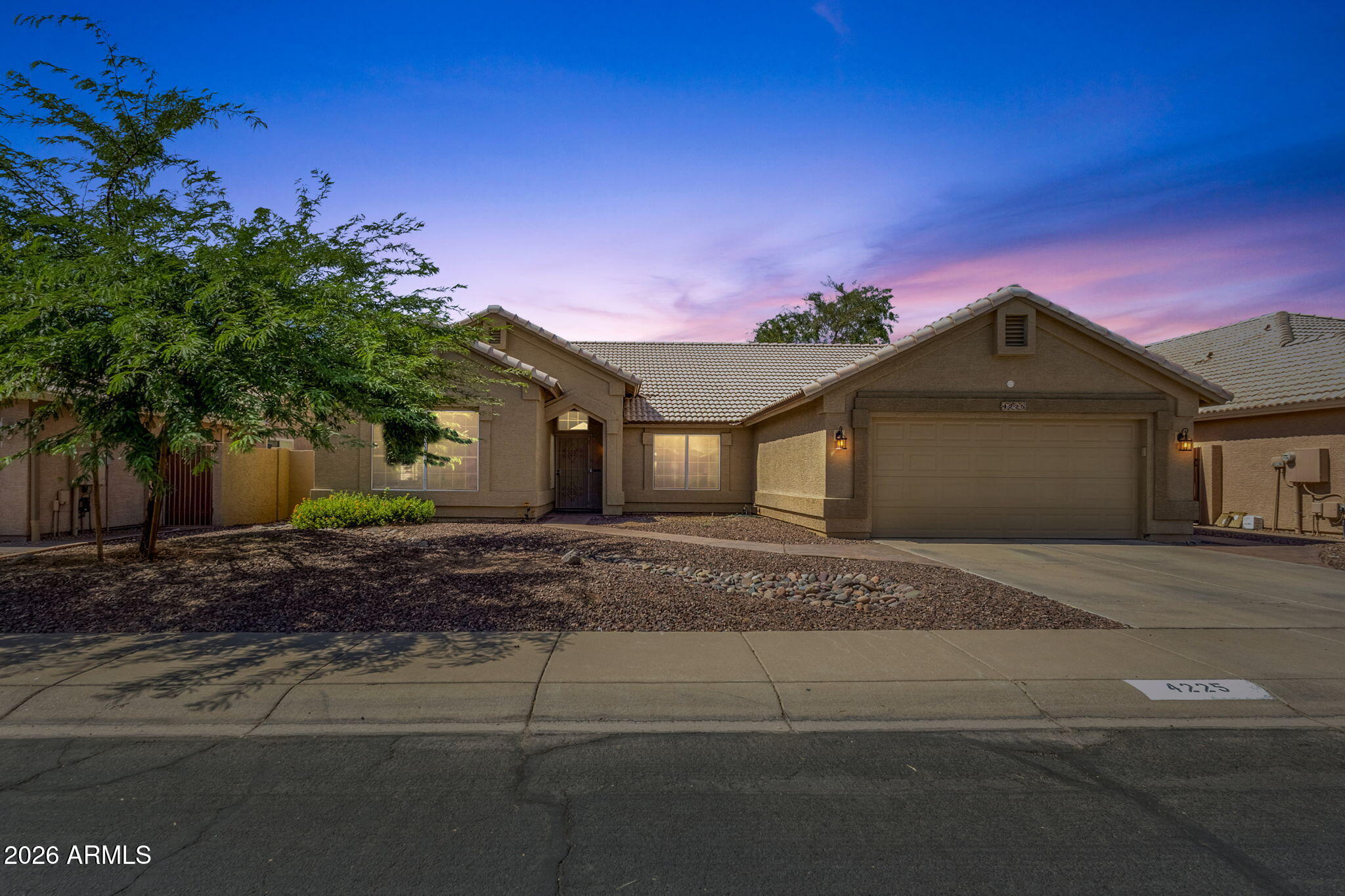 4225 E CATHEDRAL ROCK Drive, Phoenix, AZ 85044