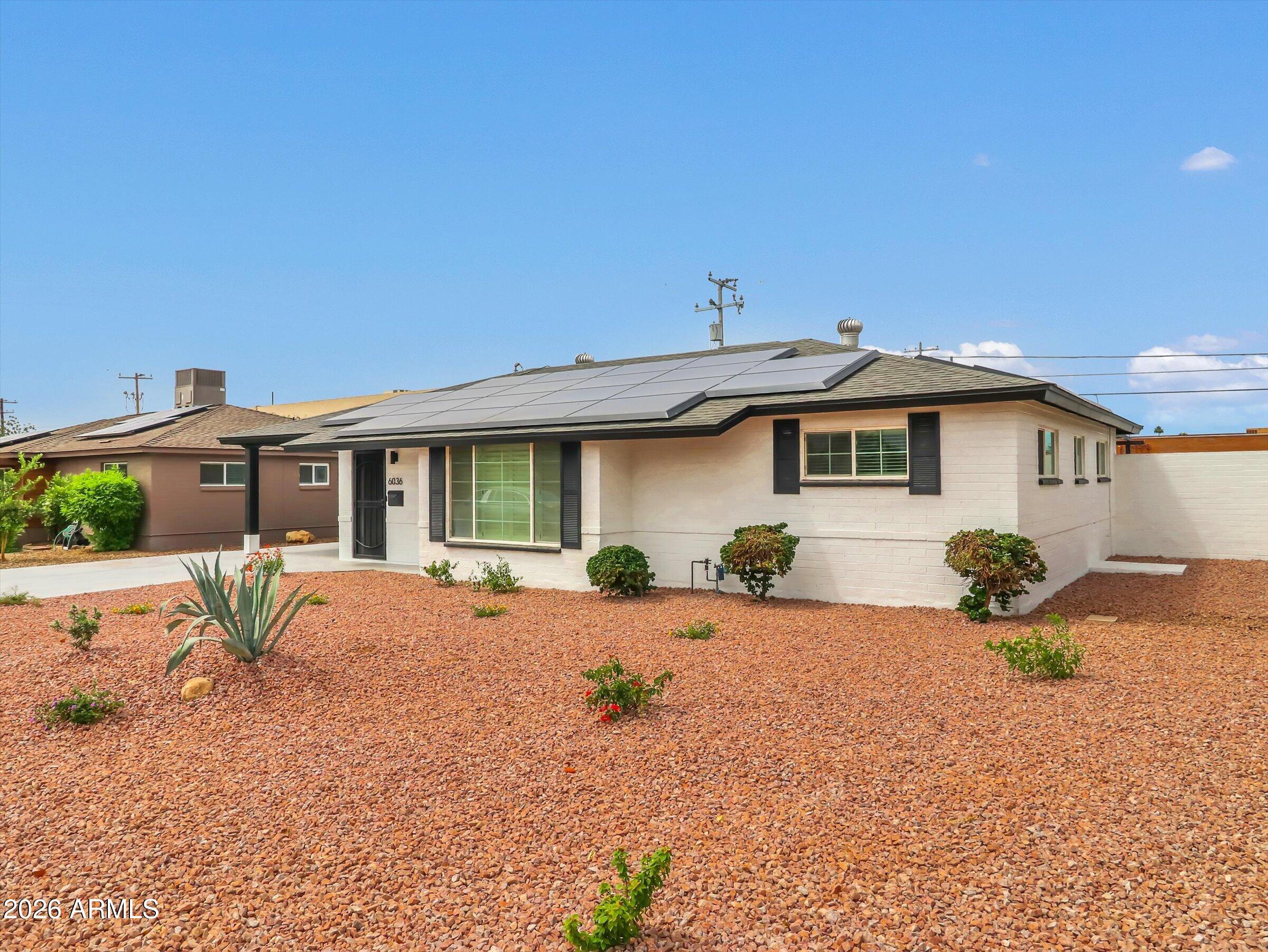 6036 N 8TH Street, Phoenix, AZ 85014