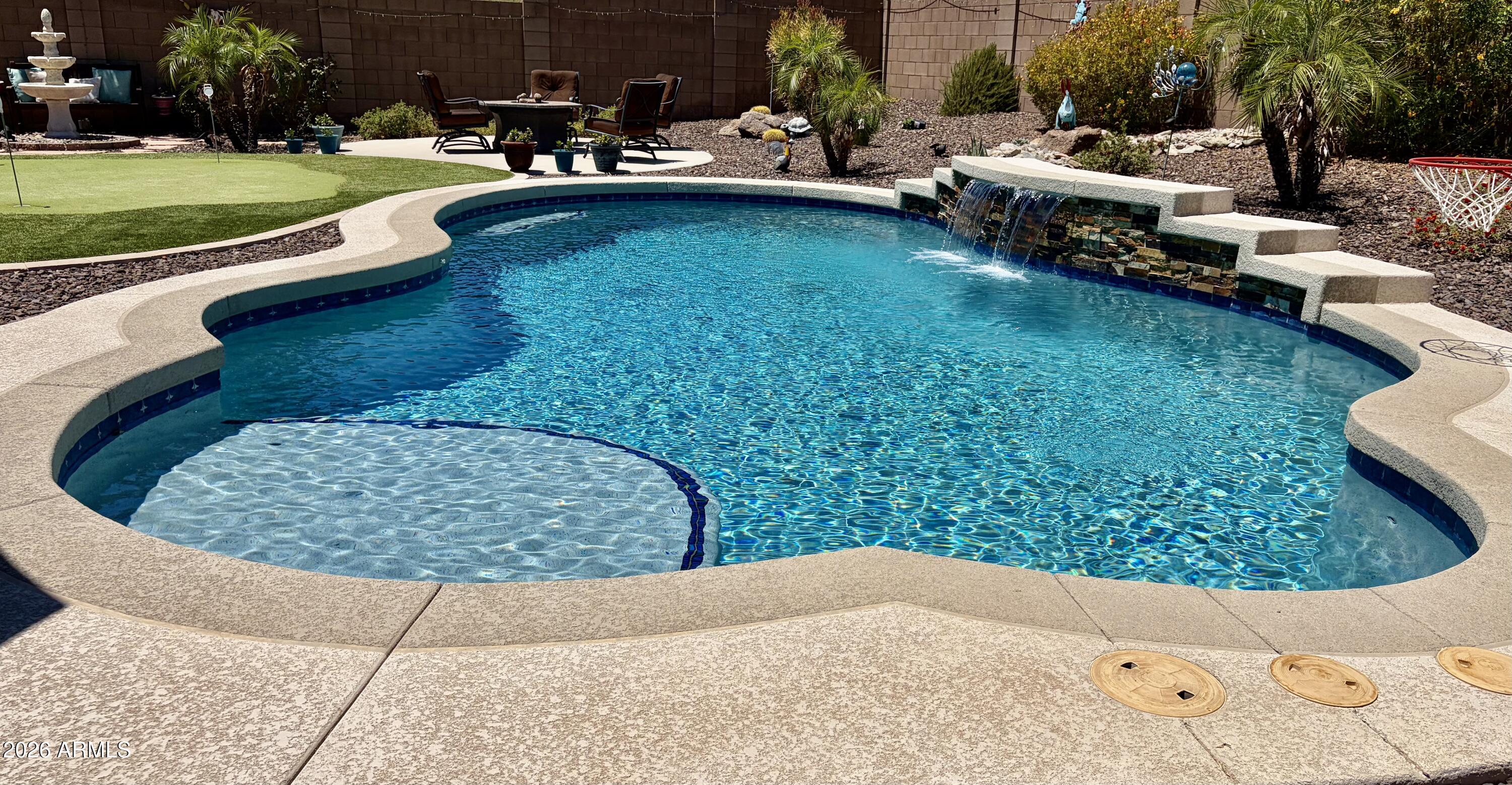 3748 W BINGHAM Drive, New River, AZ 85087