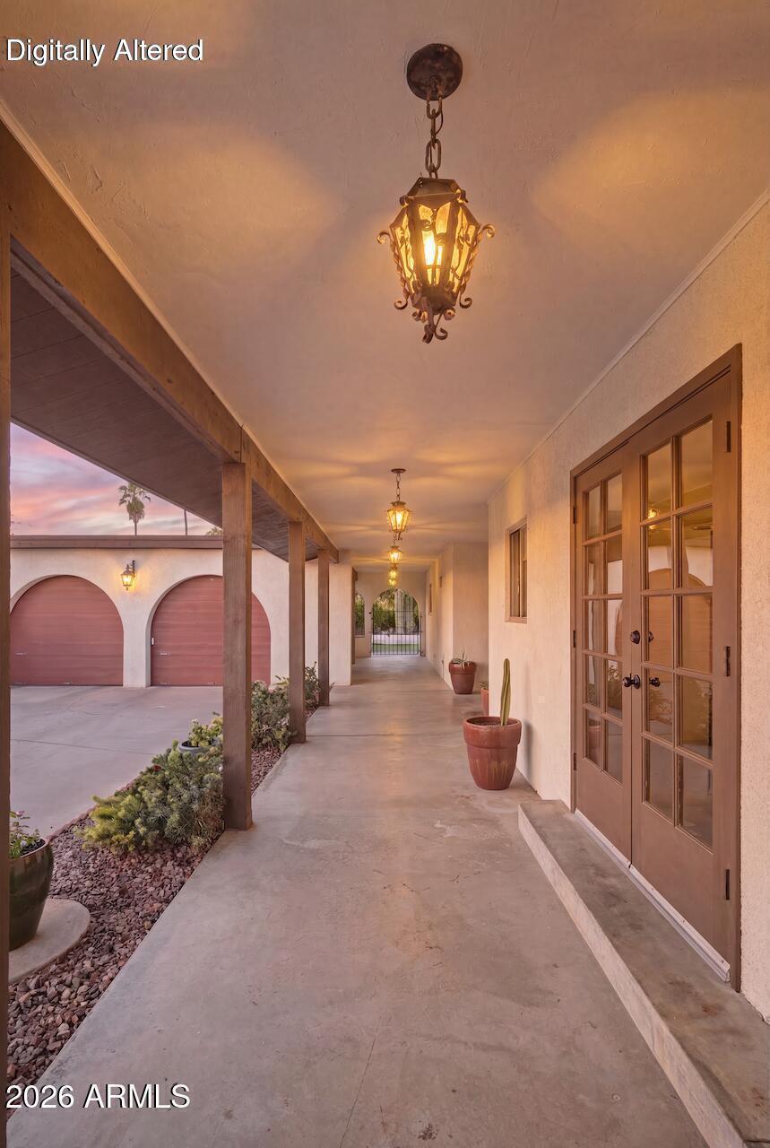 828 N Alamo Circle, Mesa, AZ 85213