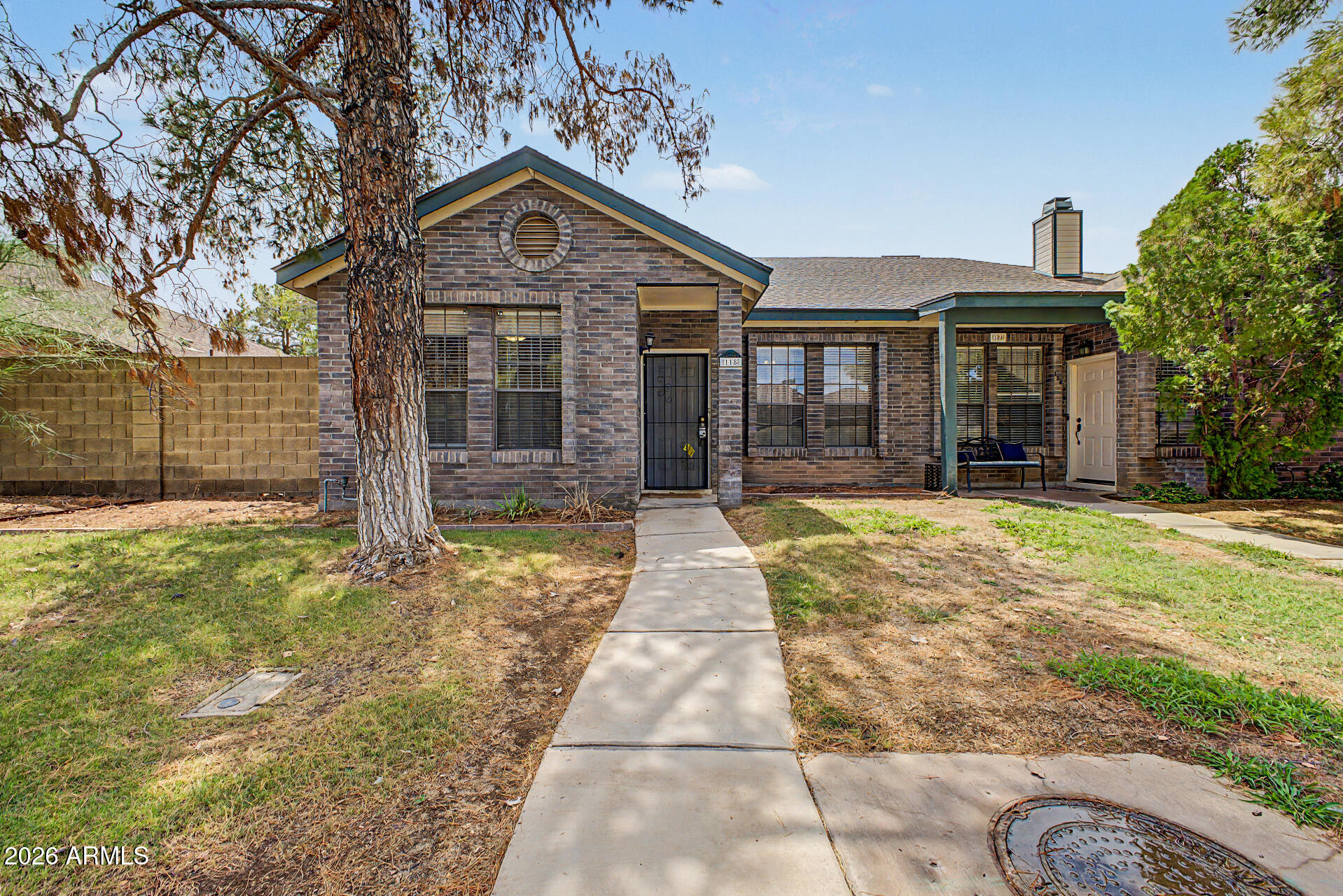 118 N HERITAGE Drive, Gilbert, AZ 85234