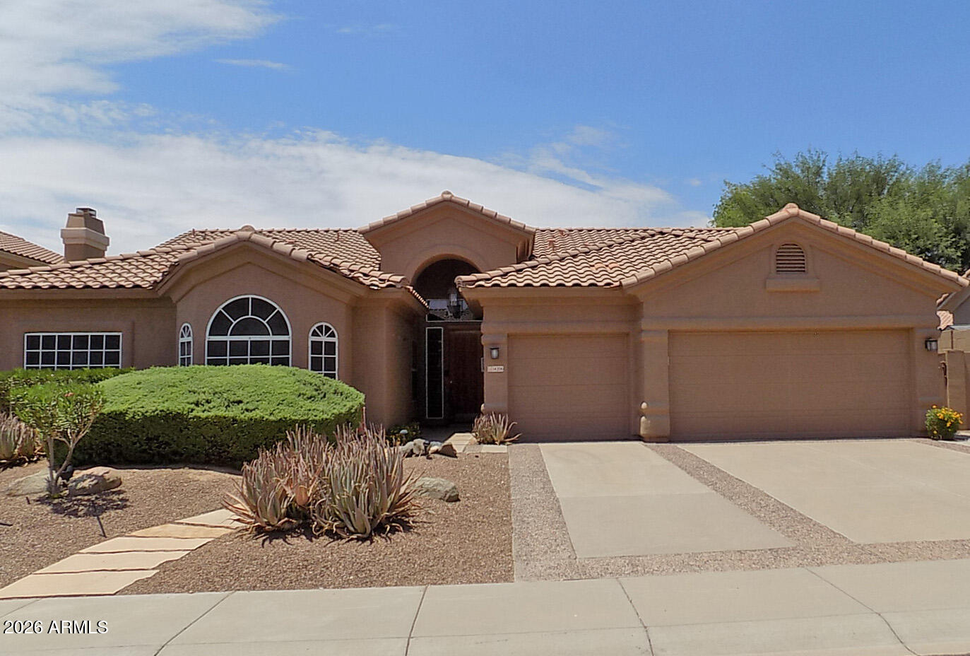 14206 S 12TH Place, Phoenix, AZ 85048