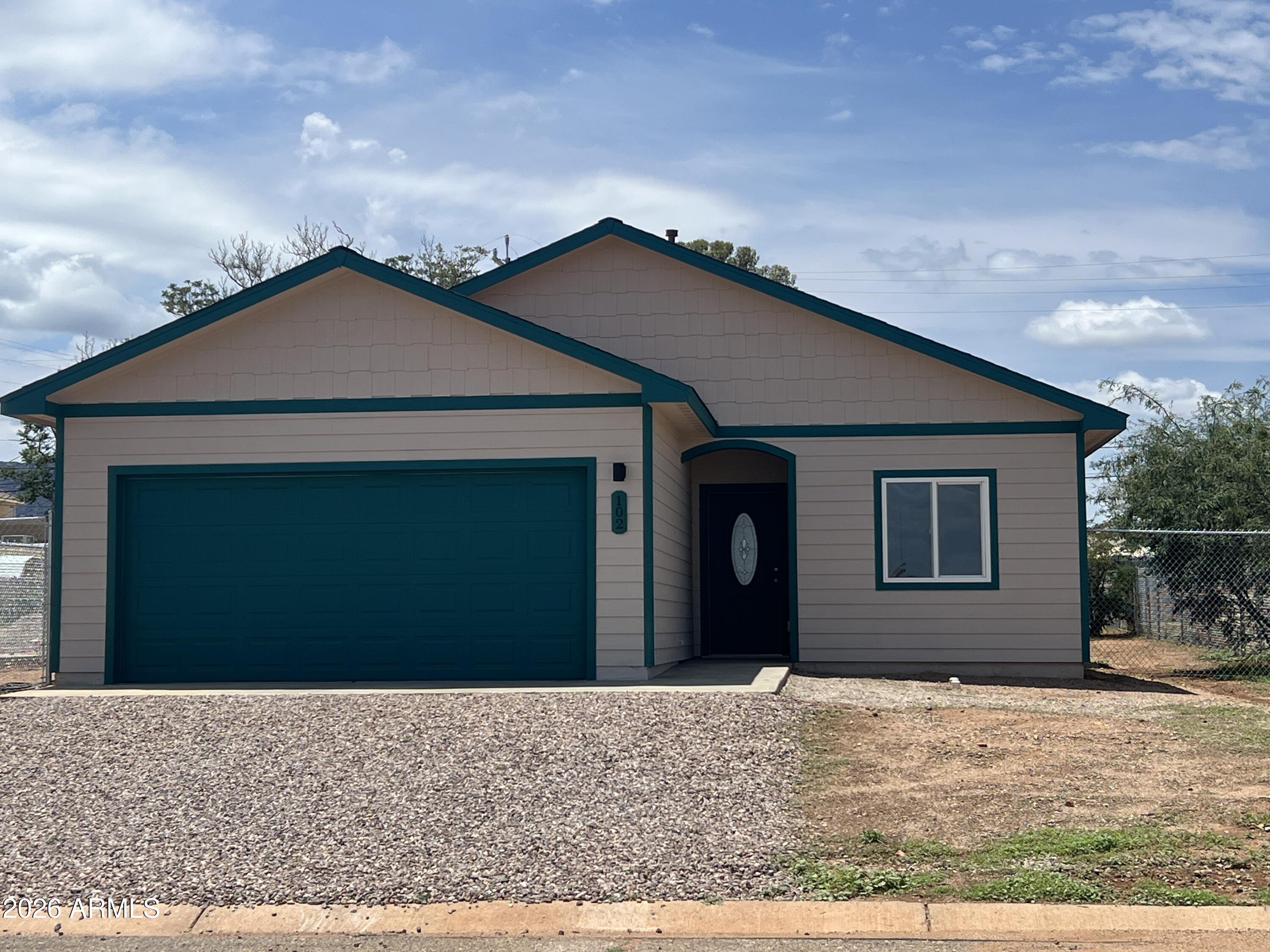 102 N 1ST Street, Sierra Vista, AZ 85635
