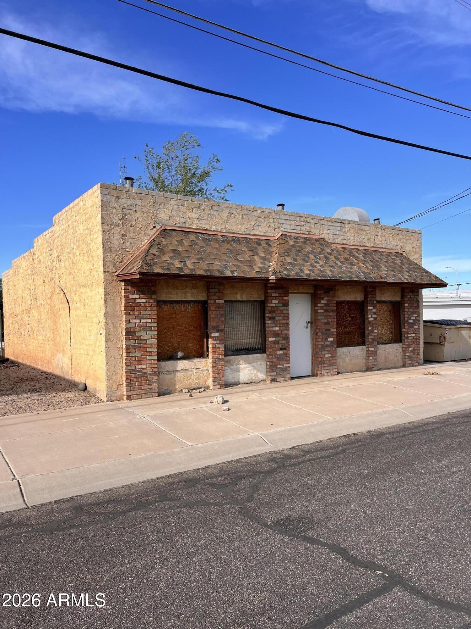 216 E MAIN Street, Safford, AZ 85546