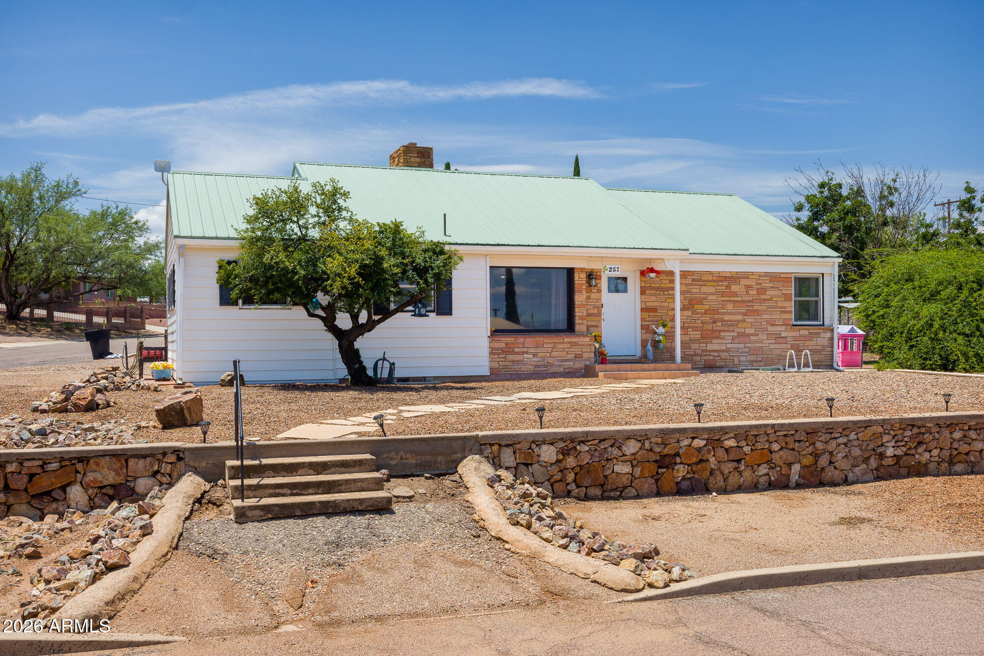257 W CACTUS Street, Benson, AZ 85602