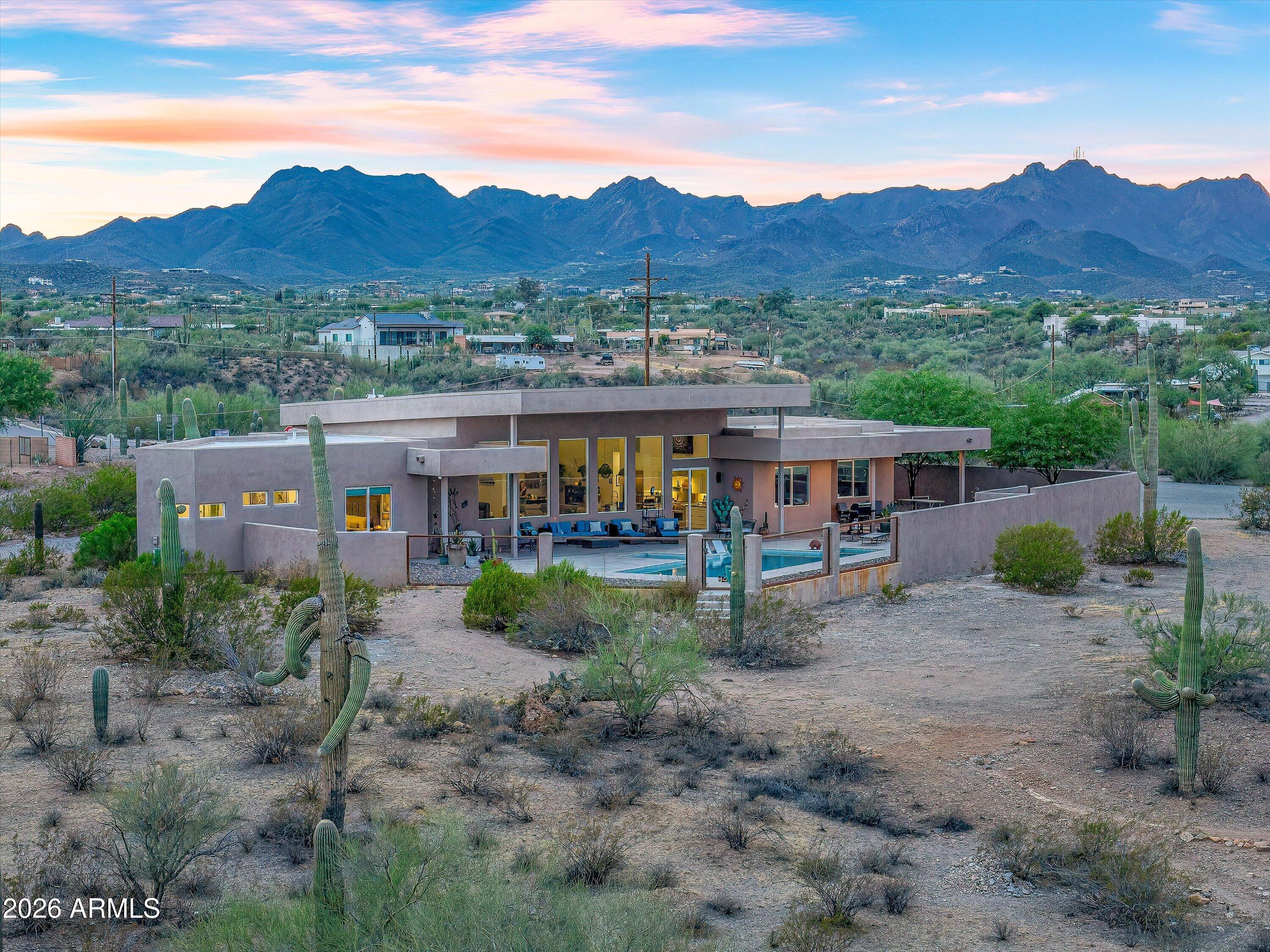 2802 N Cerrada De Beto Drive, Tucson, AZ 85745