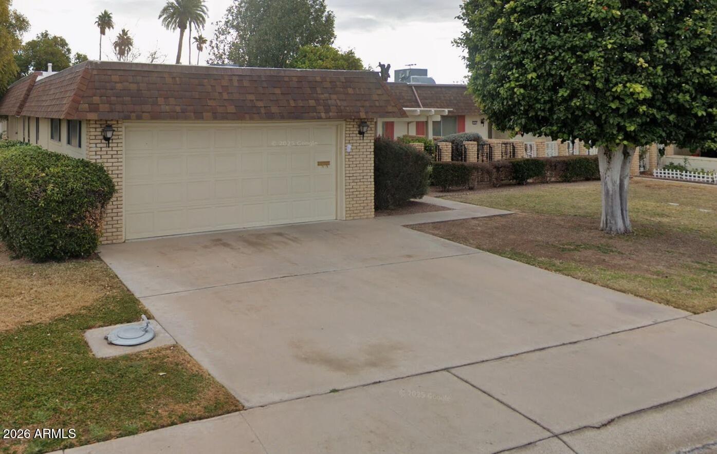 10432 W DESERT FOREST Circle, Sun City, AZ 85351