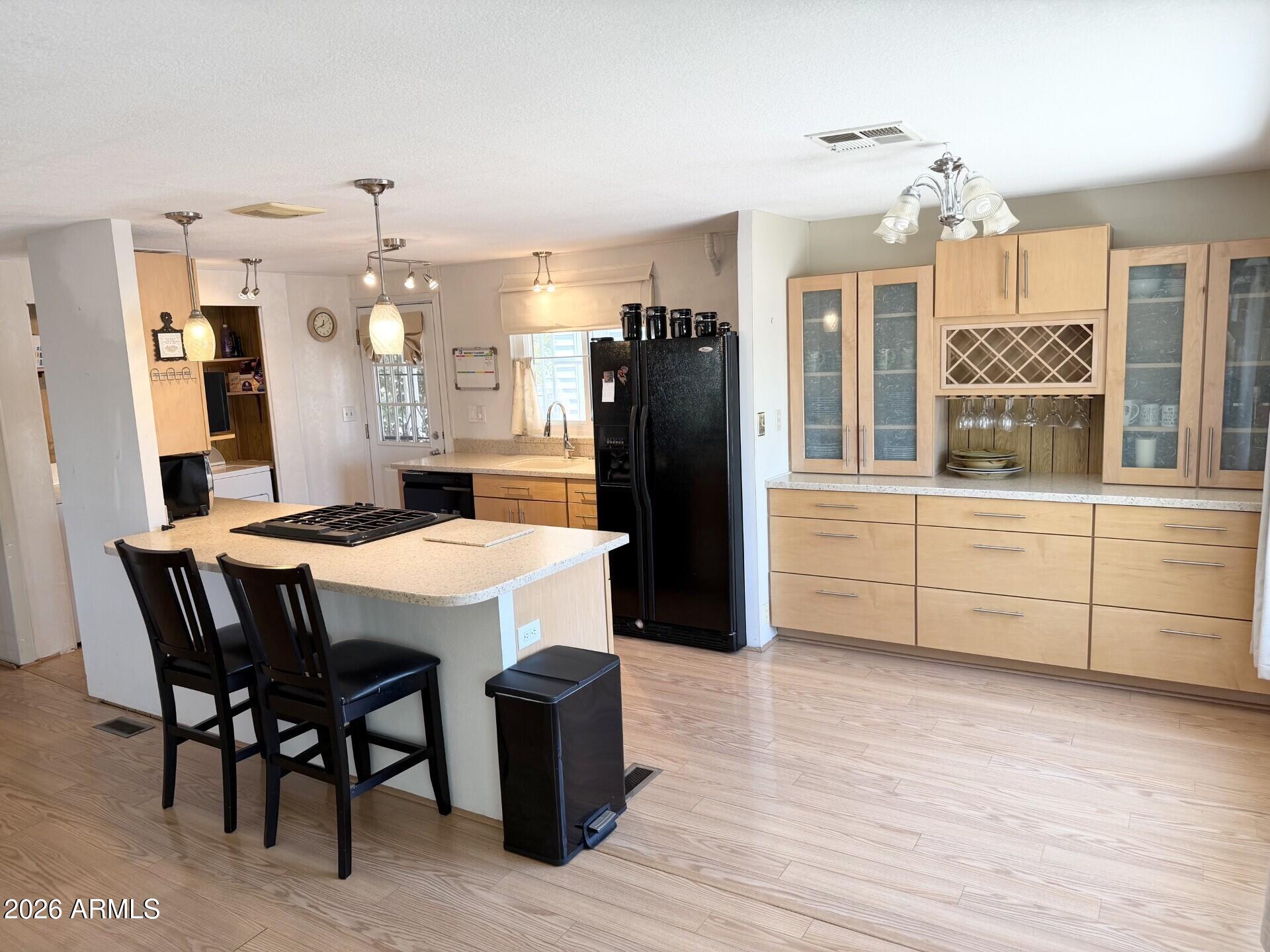 8200 E CORALBELL Circle, Mesa, AZ 85208