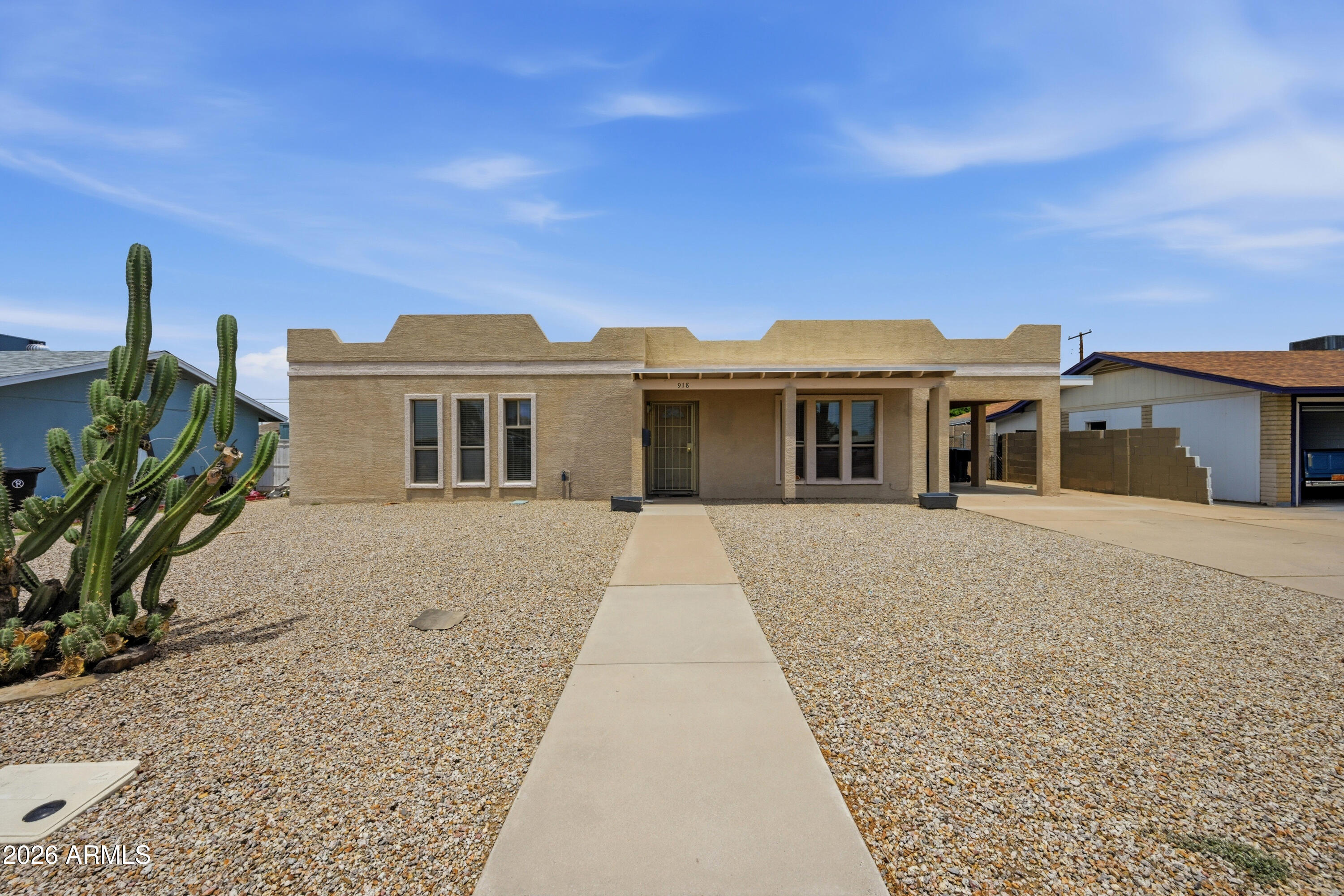 918 E MILLETT Avenue, Mesa, AZ 85204