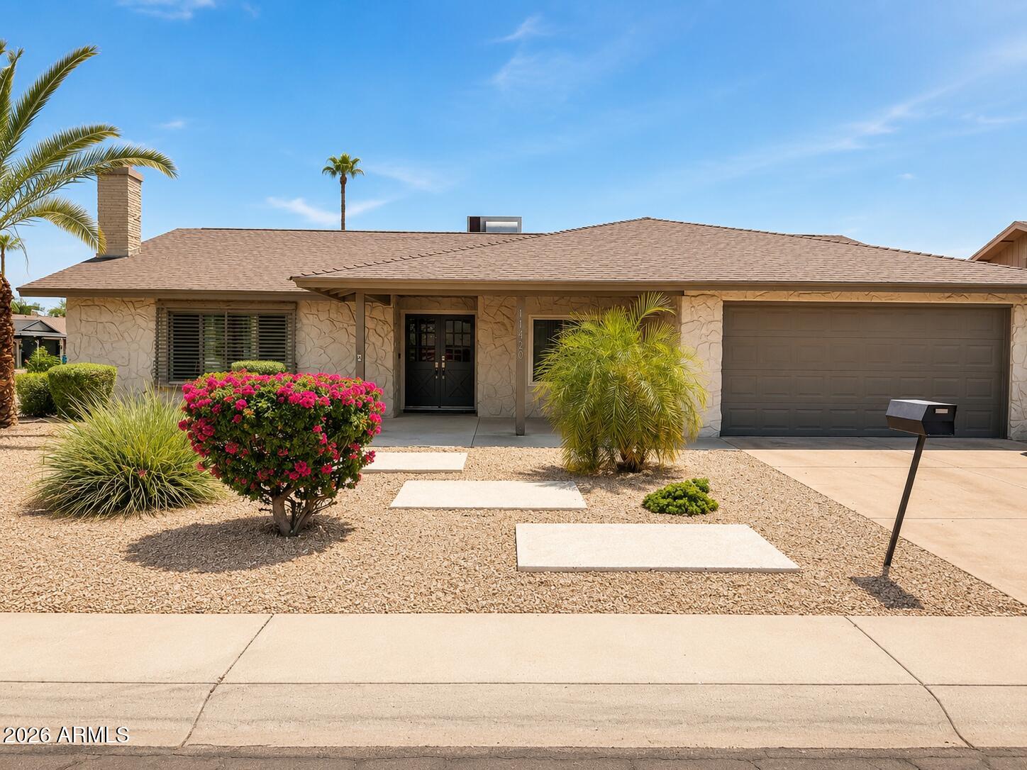 11460 S PAWNEE Circle, Phoenix, AZ 85044