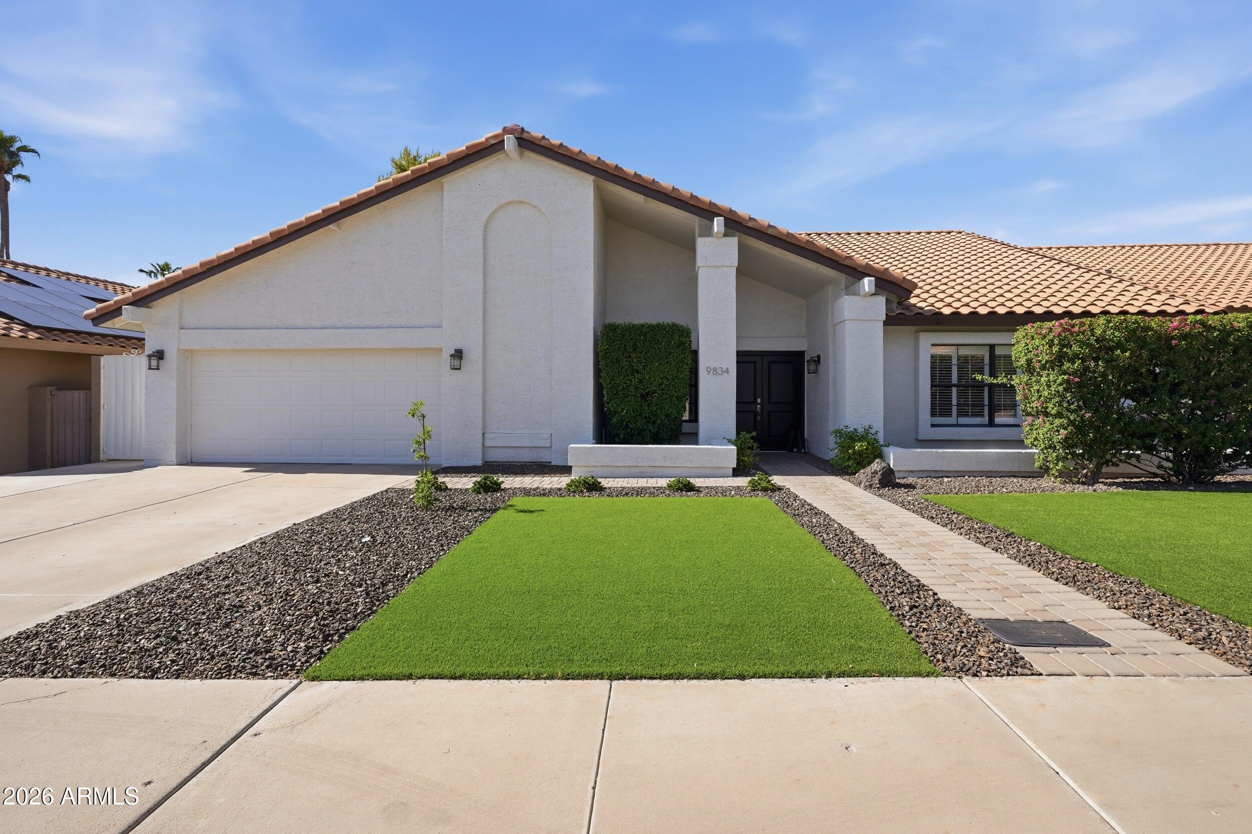 9834 E DREYFUS Avenue, Scottsdale, AZ 85260
